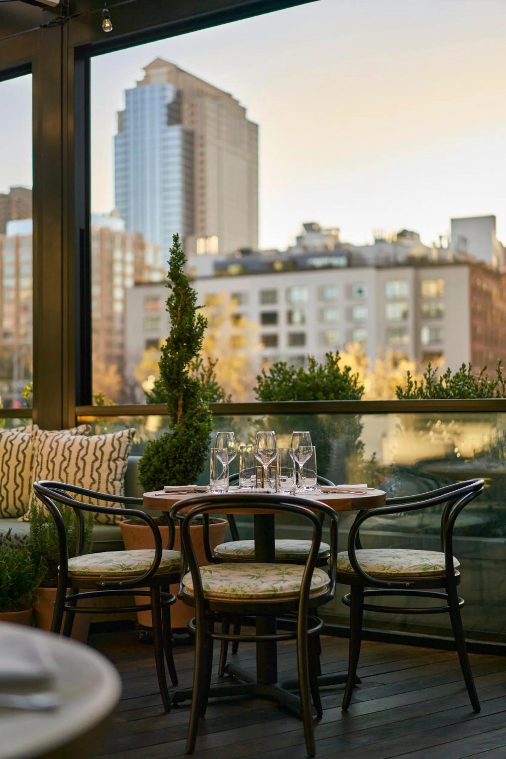 Restaurant/places to eat in ModernHaus SoHo