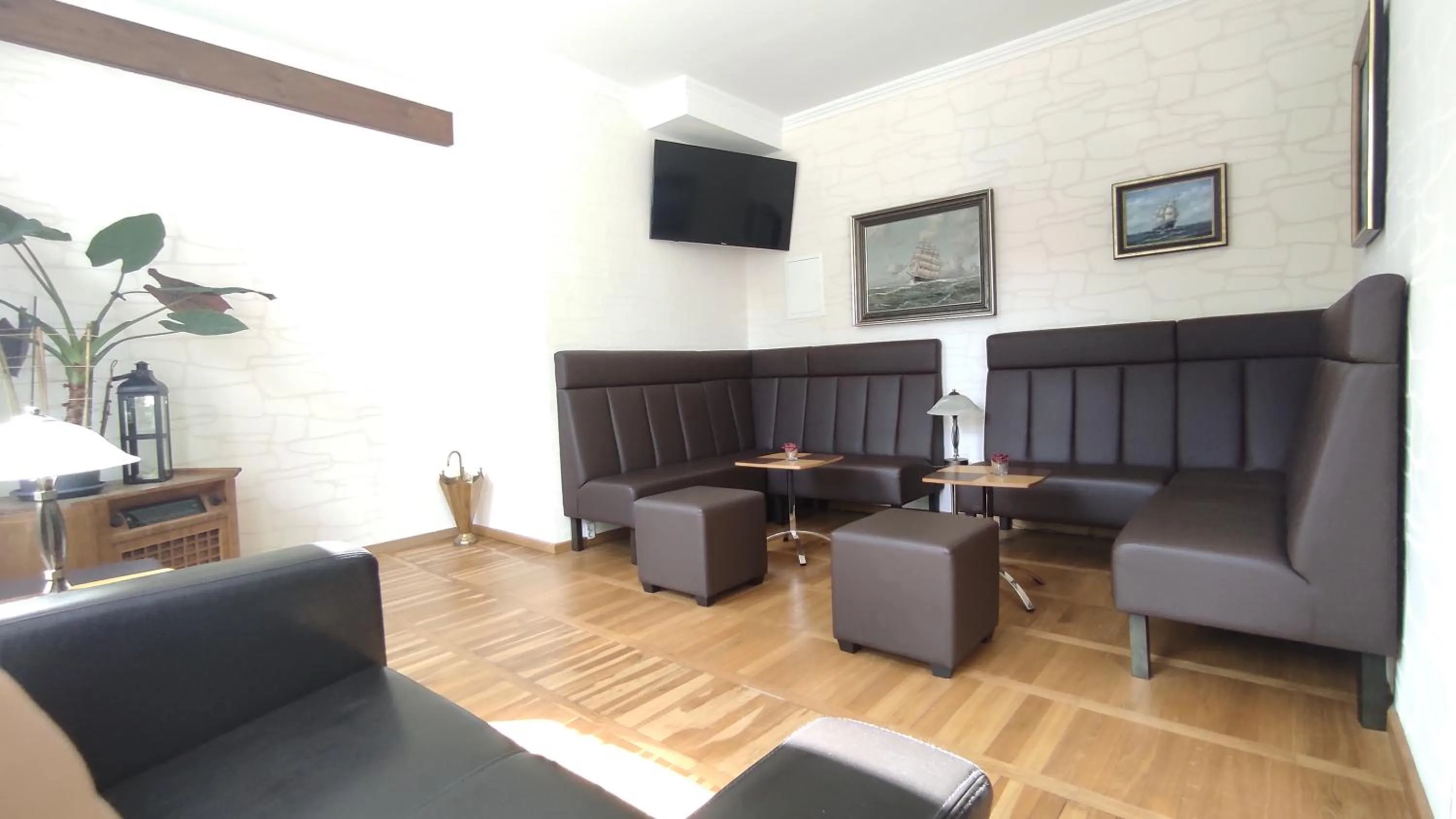 Property building in Landhaus Knötel