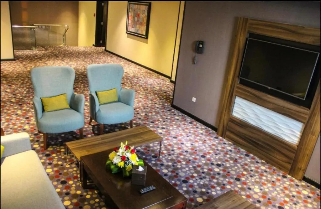 Living room in Golden Tulip Al Khobar