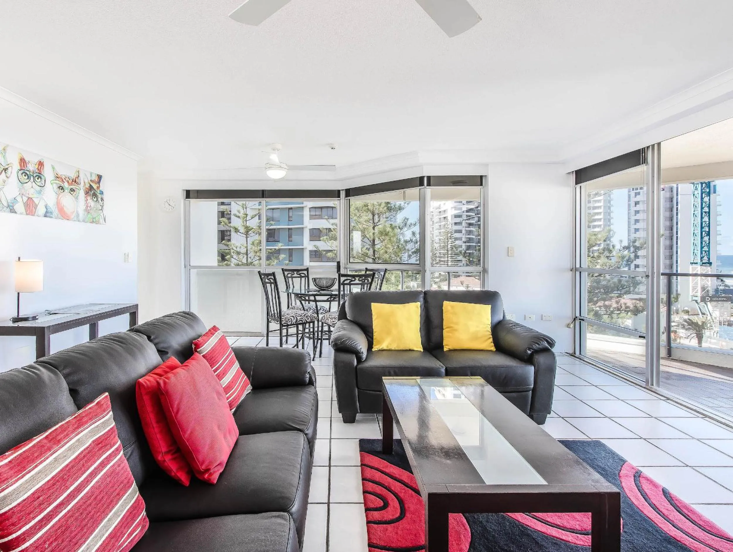 Living room in Baronnet Apartments