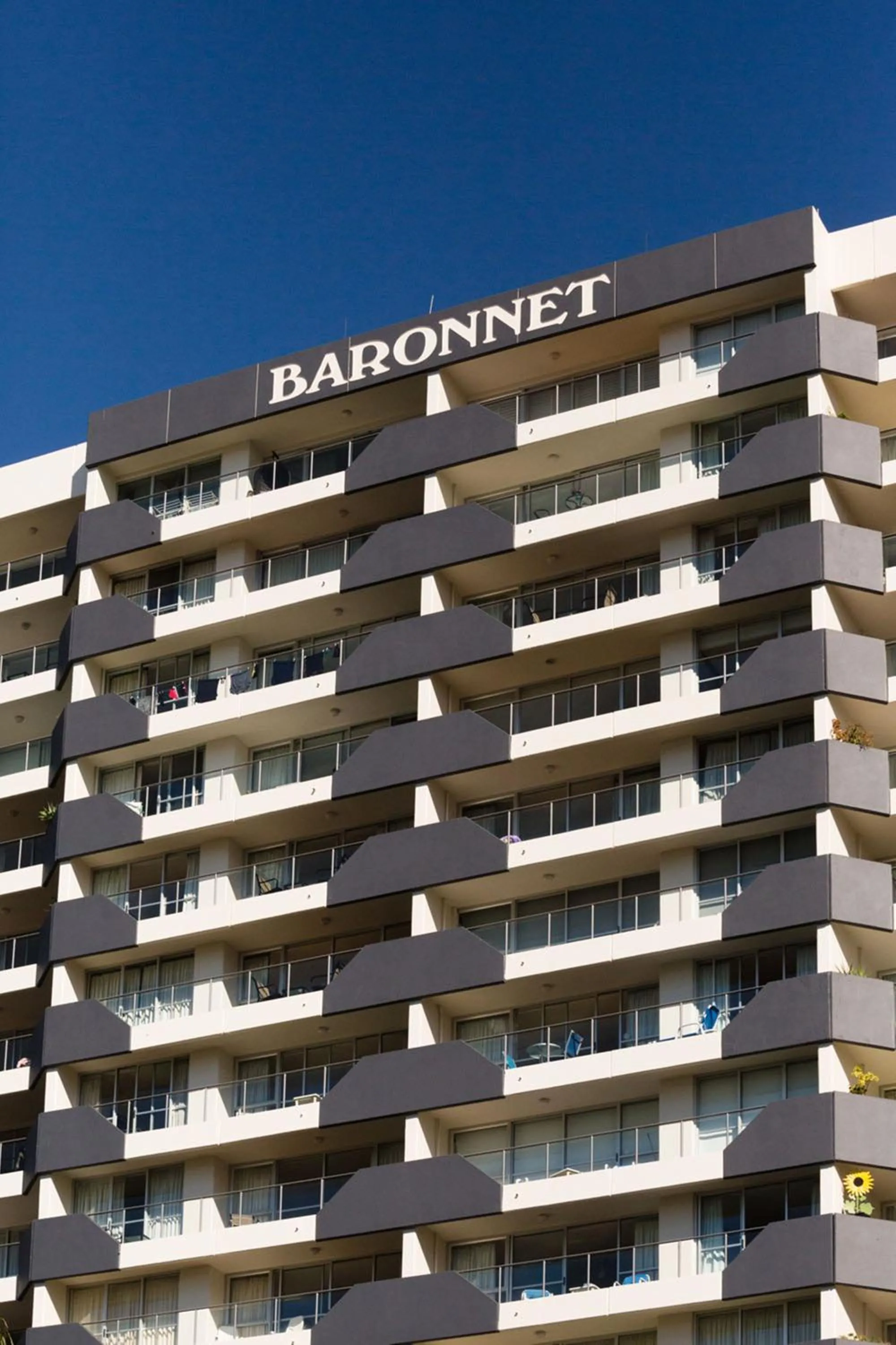 Property building in Baronnet Apartments