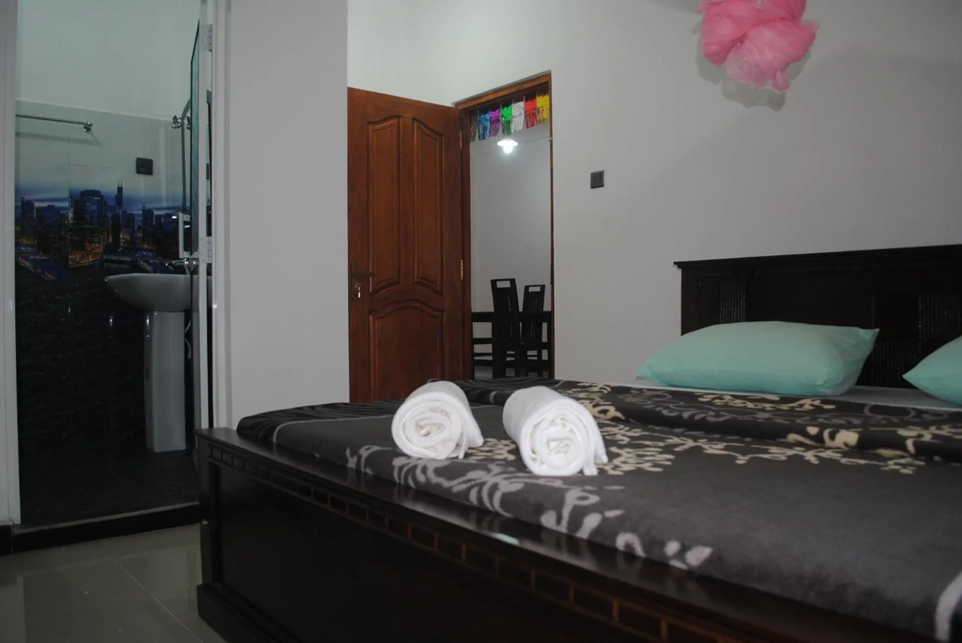 Bed in Mountain Villa Adam's Peak