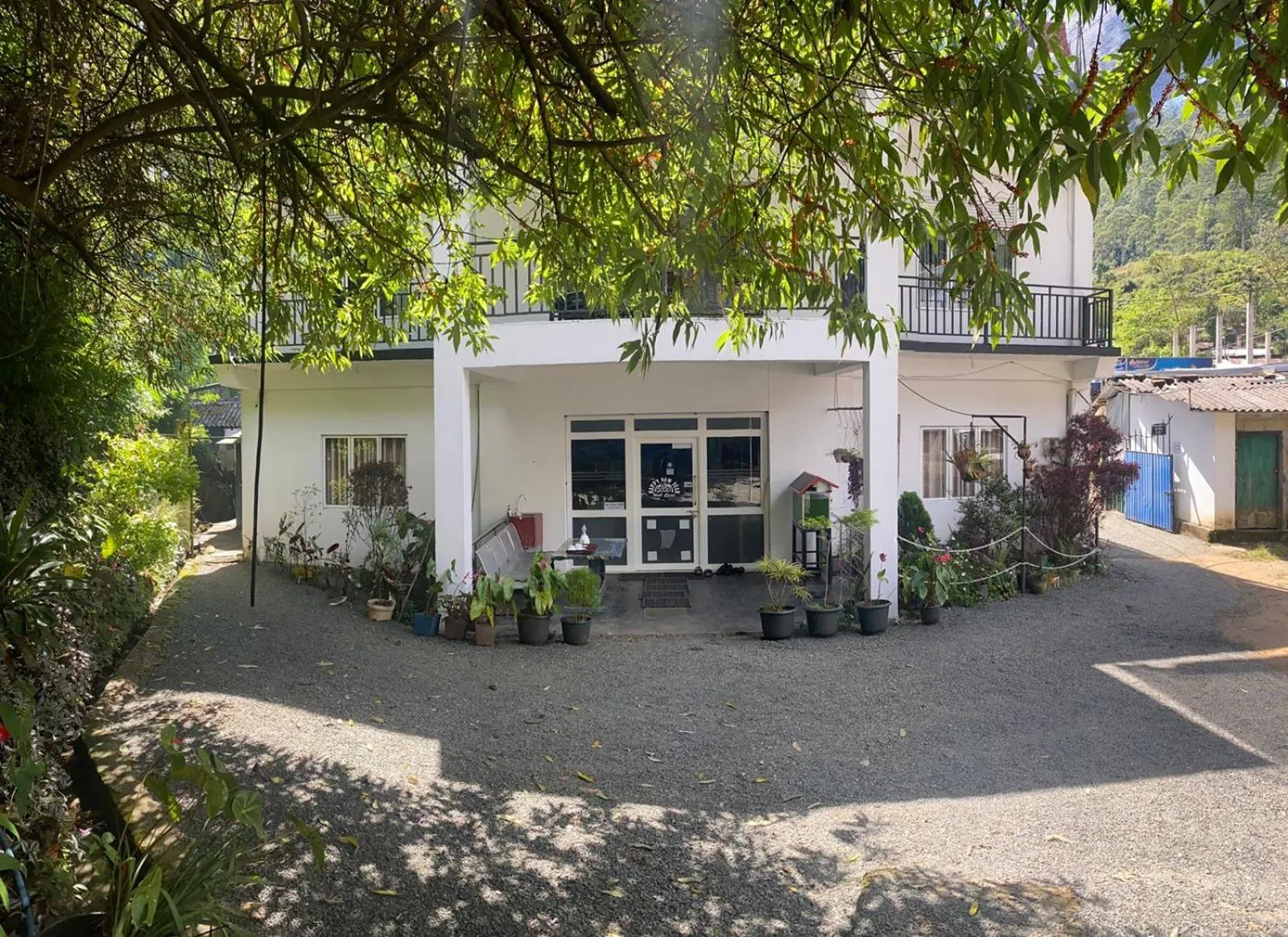 Facade/entrance in Mountain Villa Adam's Peak