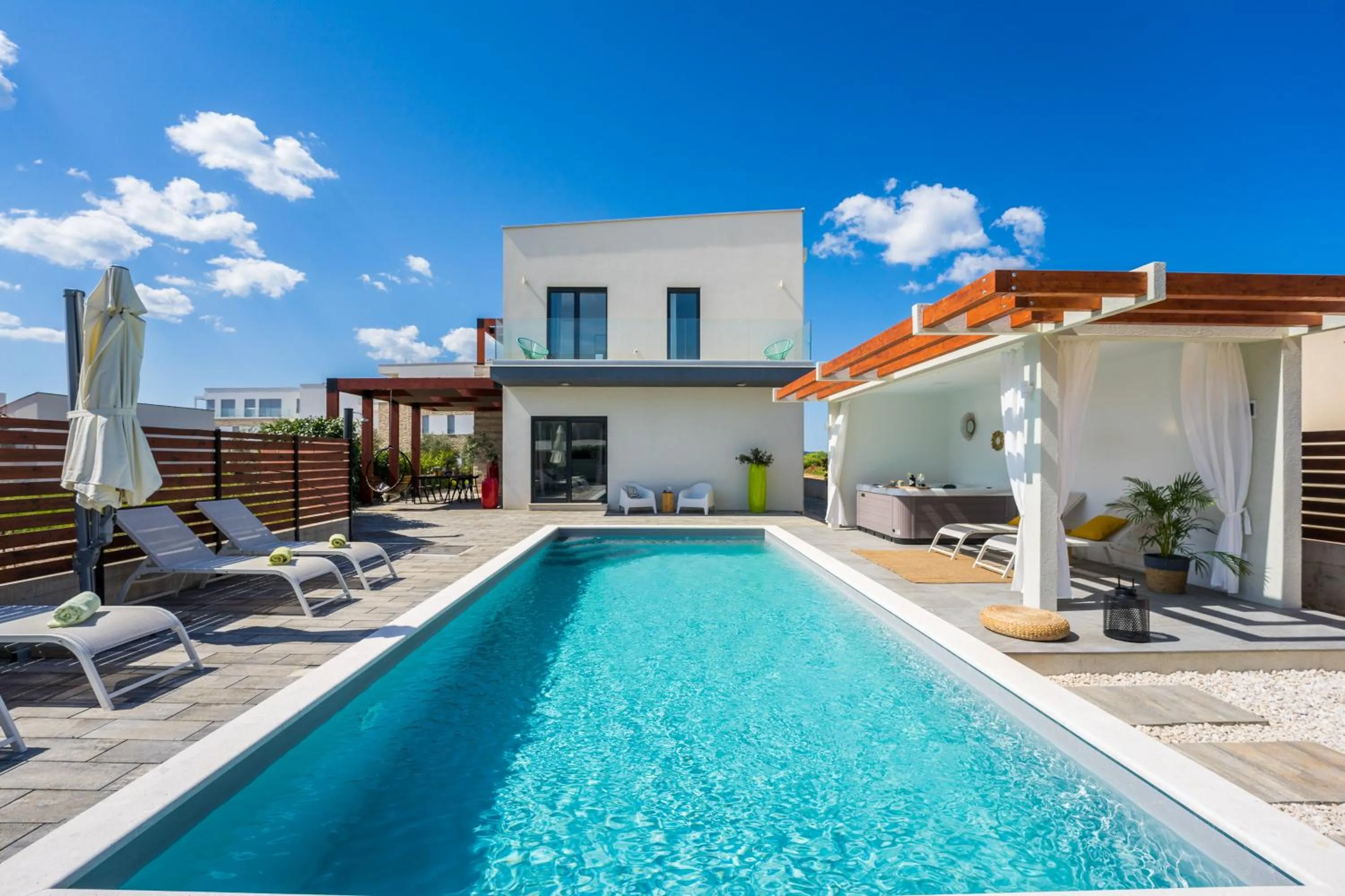 Villa Olea with heated pool and jacuzzi