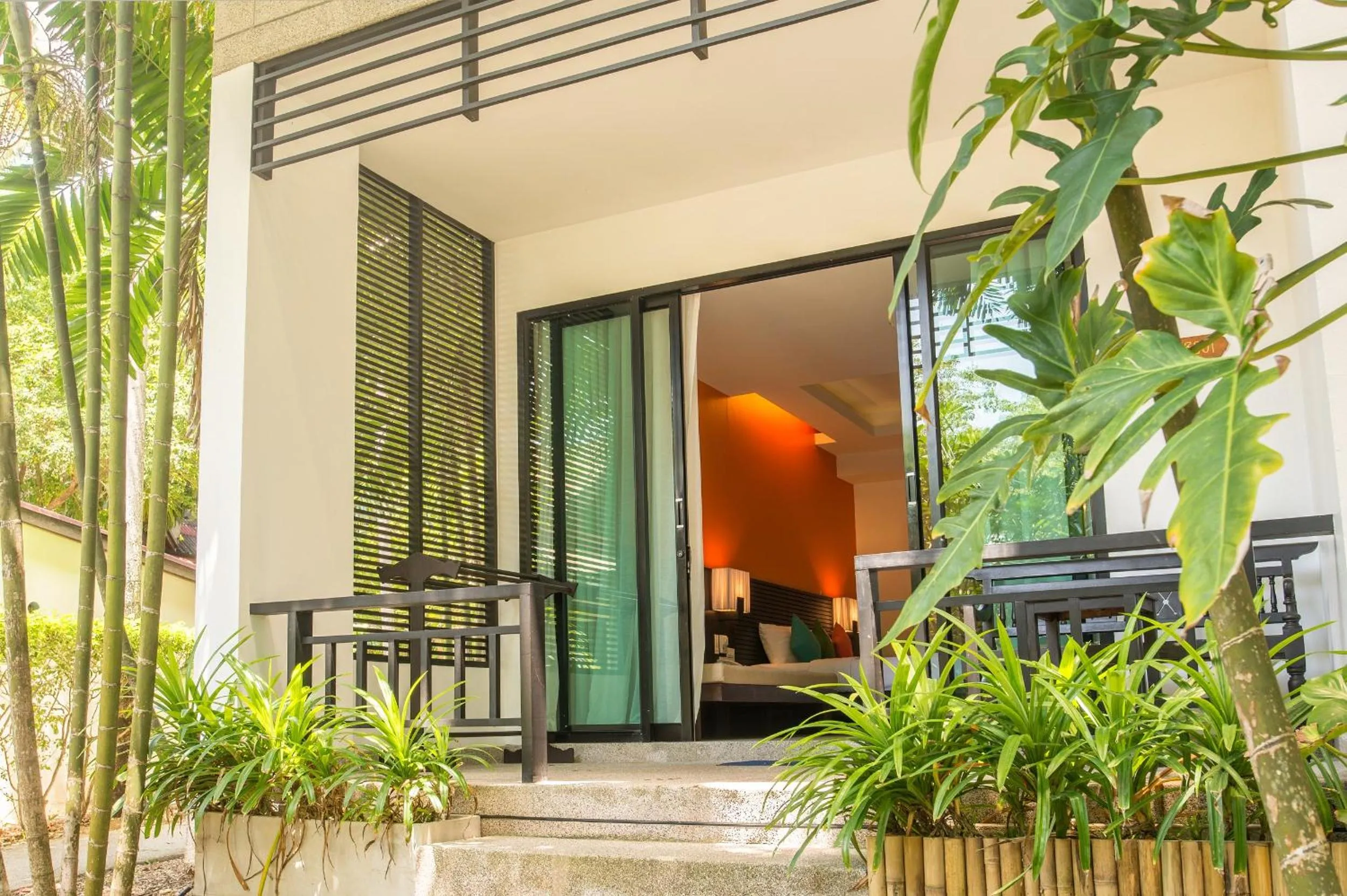 Property building in Sand Sea Resort Railay Beach