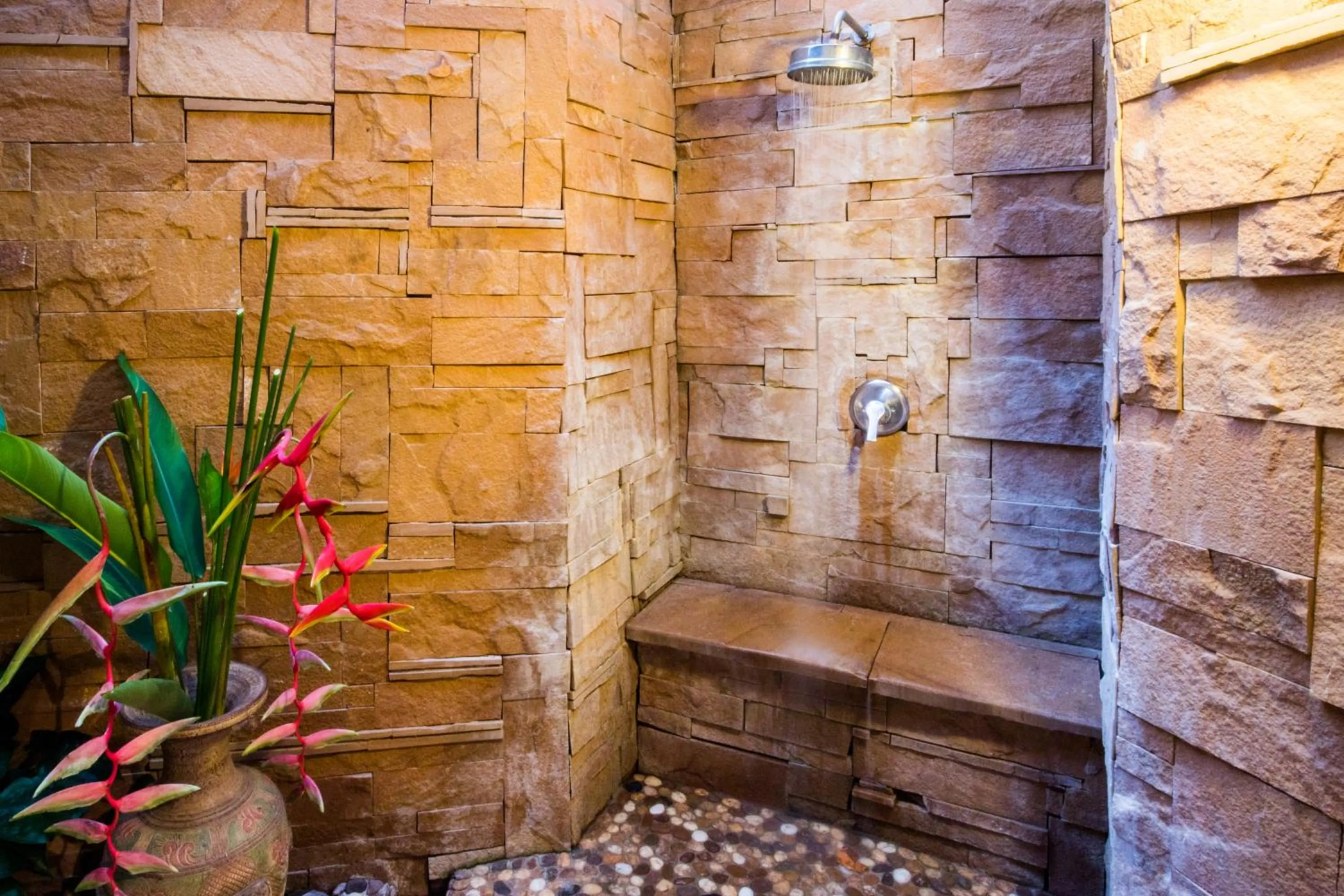 Shower in Sand Sea Resort Railay Beach