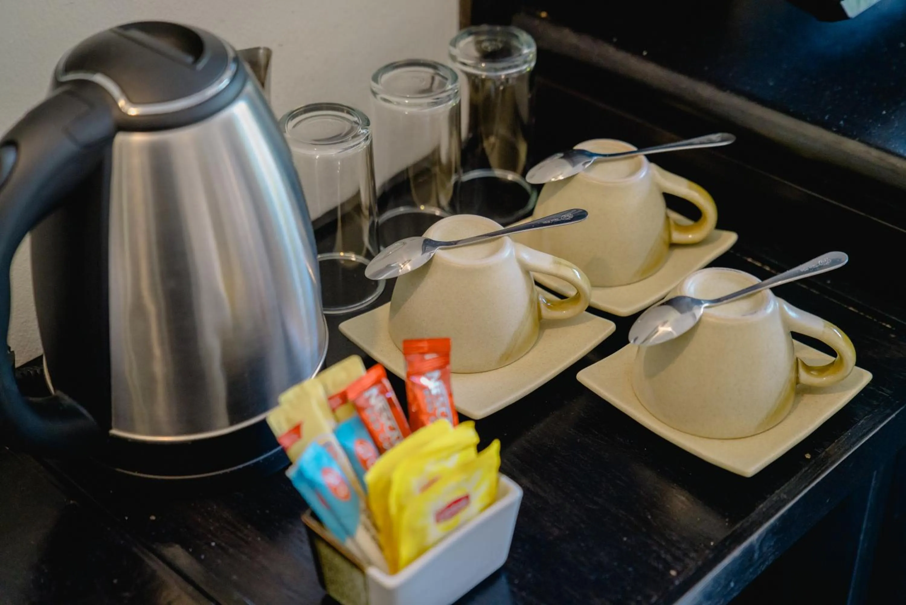 Coffee/tea facilities in Sand Sea Resort Railay Beach