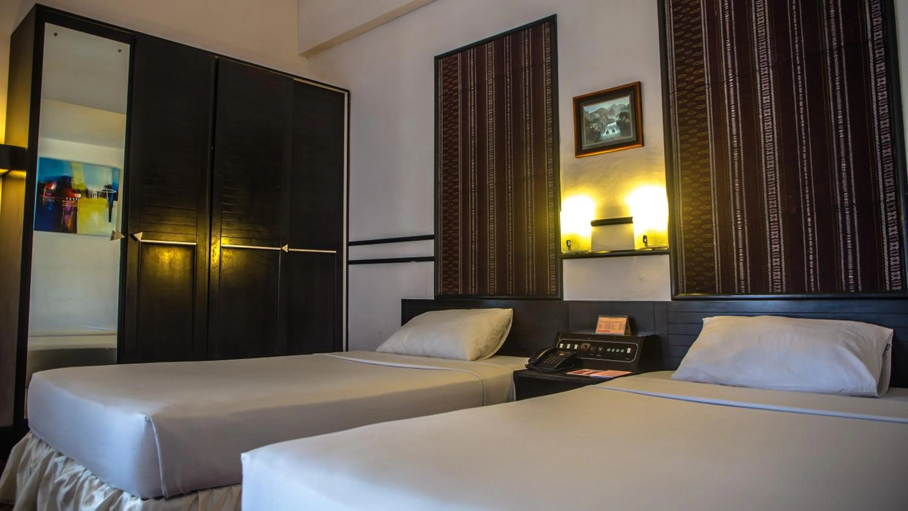 Other, Bed in Hotel Sibayak Internasional