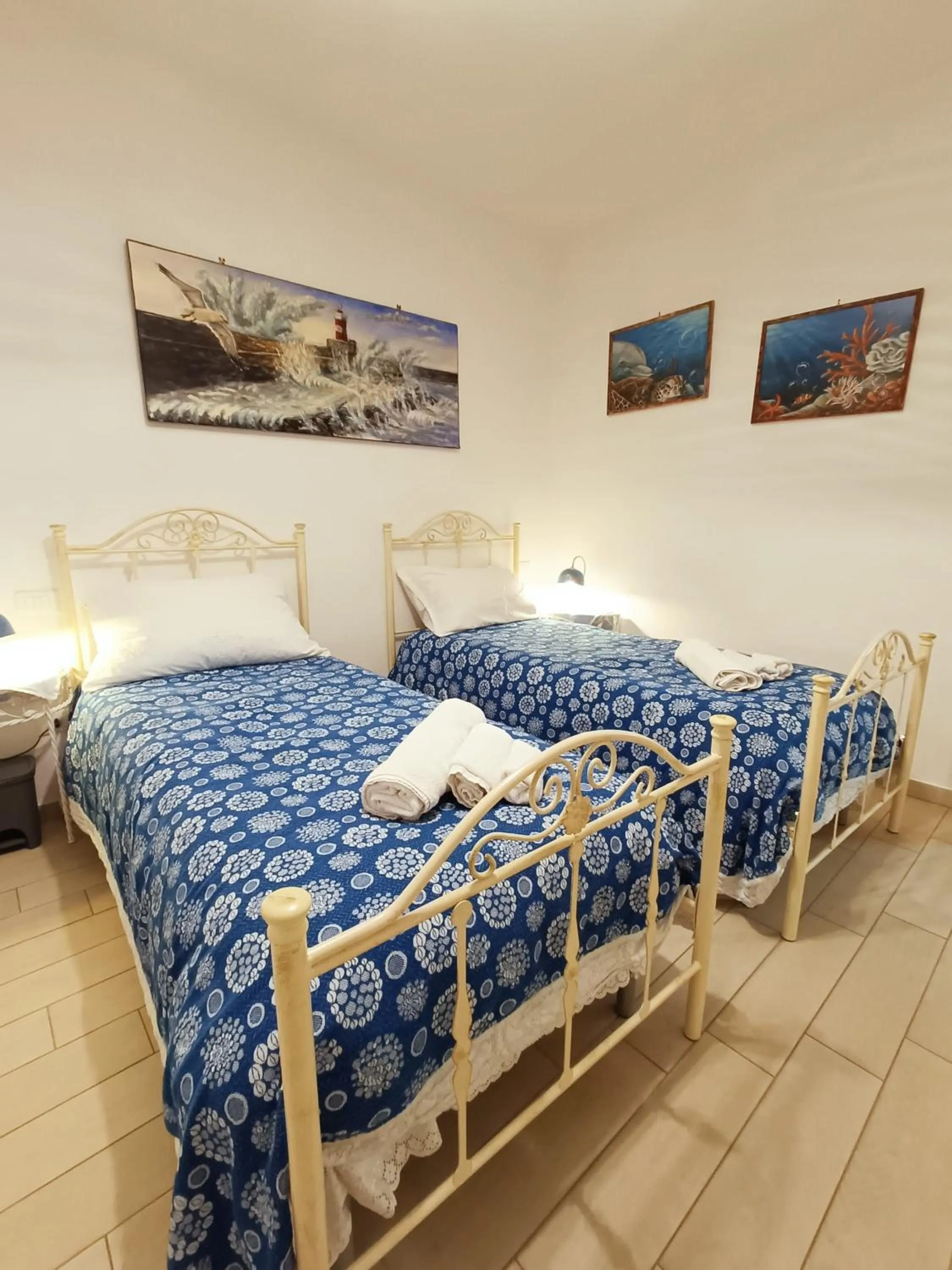 Photo of the whole room, Bed in B&B U Mare Mio