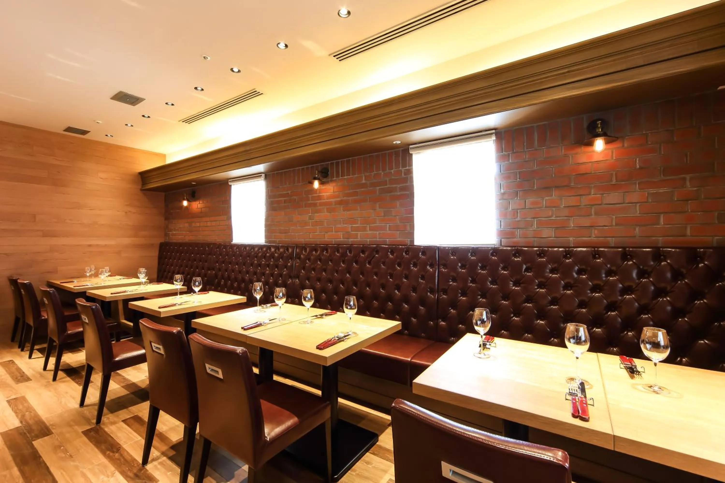 Restaurant/places to eat in Osaka Tokyu REI Hotel