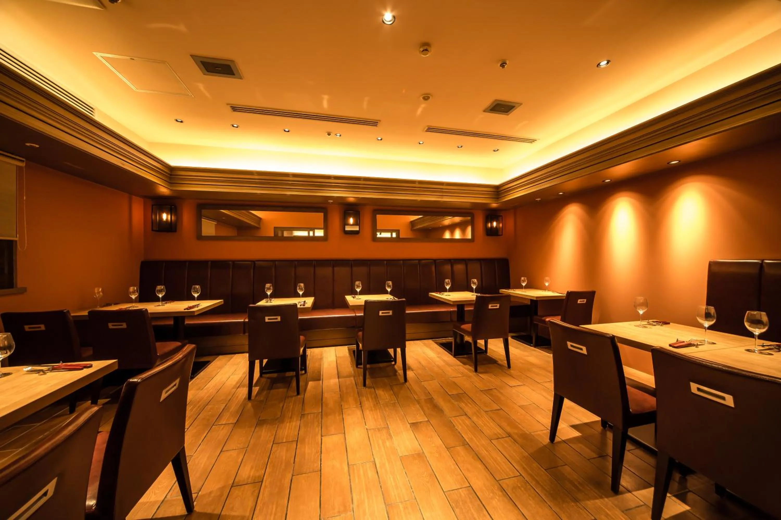 Restaurant/places to eat in Osaka Tokyu REI Hotel