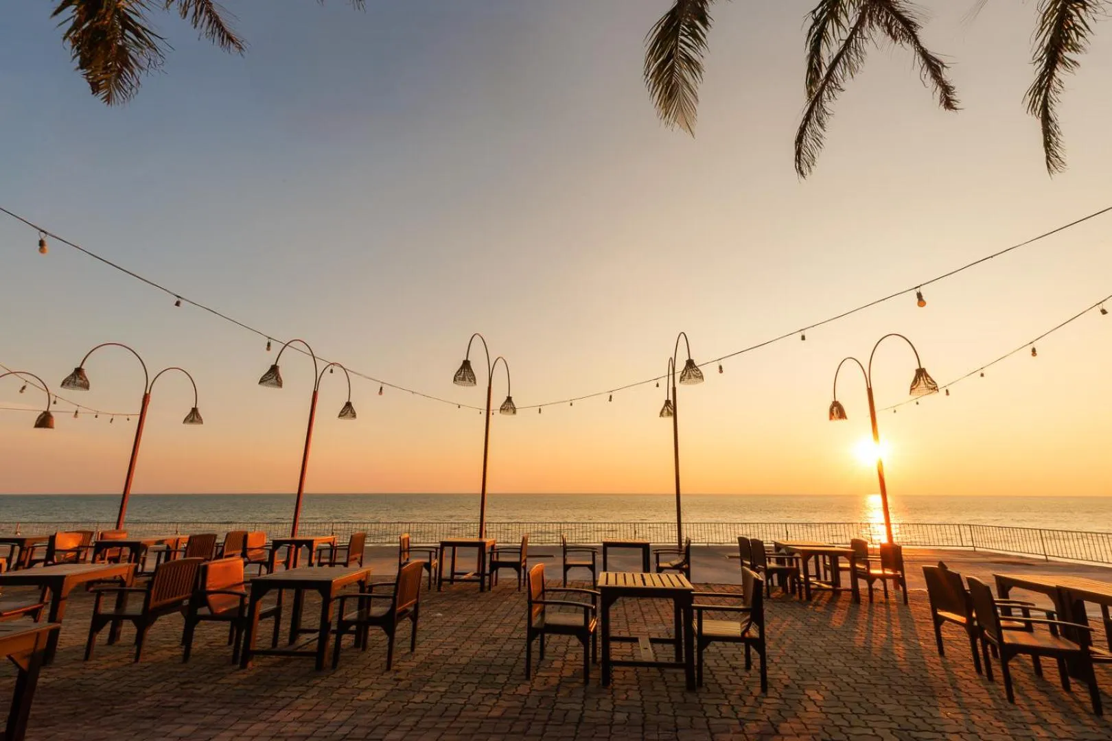 Restaurant/places to eat in Sudala Beach Resort