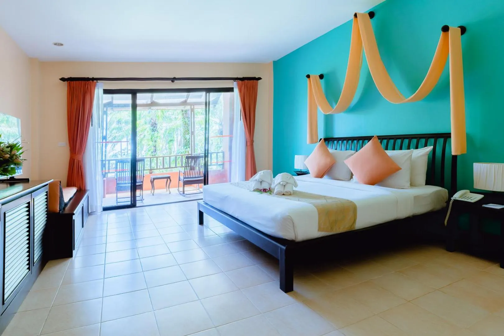 Bed in Sudala Beach Resort