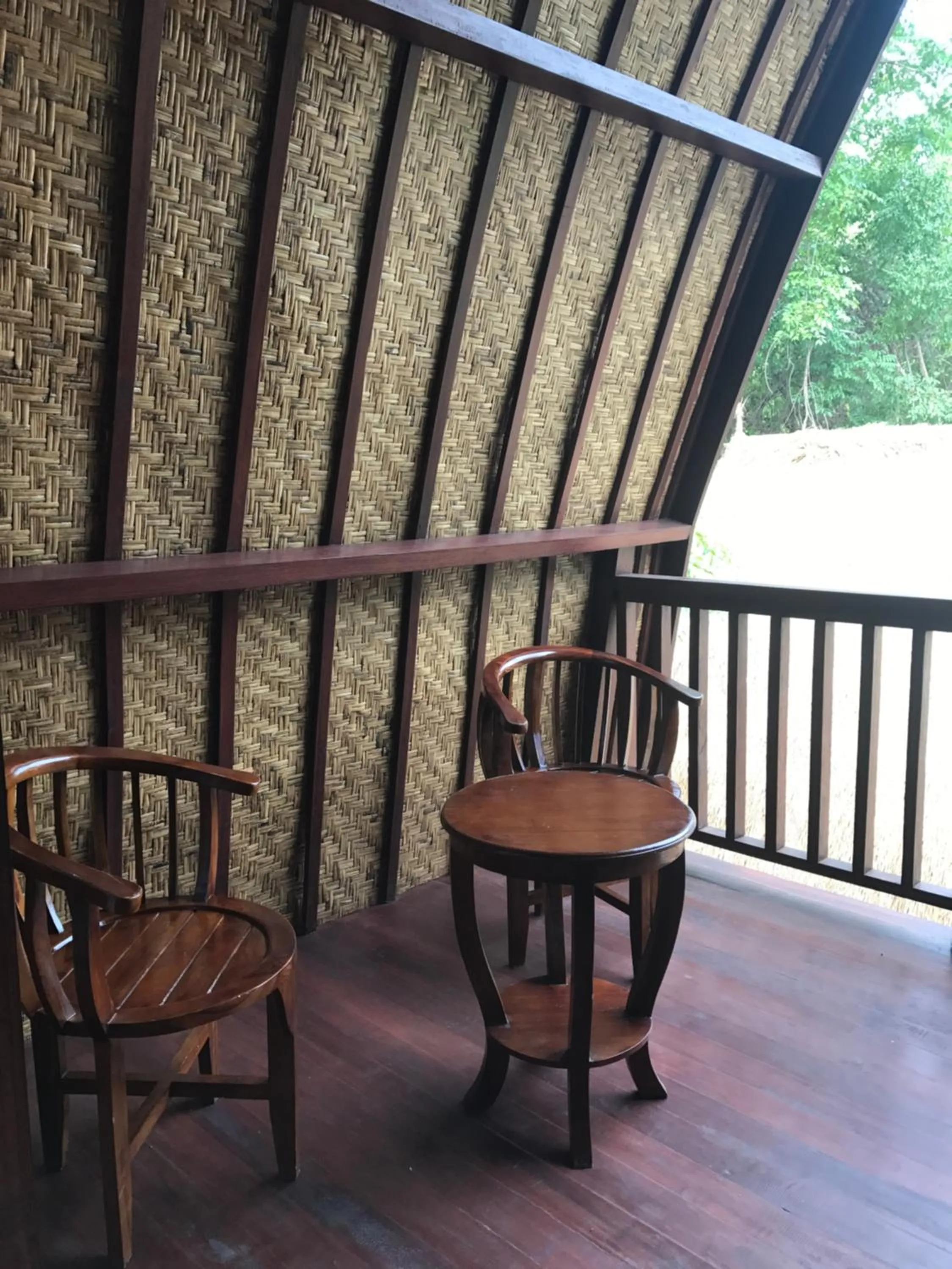 Meno Madia Bungalows