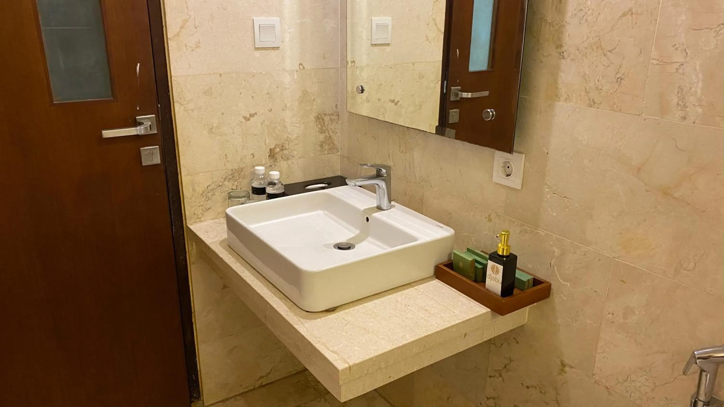 Bathroom in djabu Canggu Beach Villa