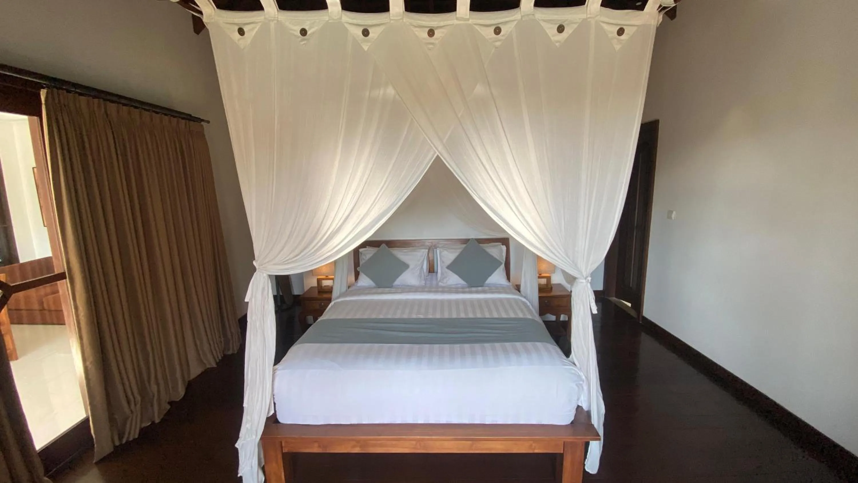 Bed in djabu Canggu Beach Villa