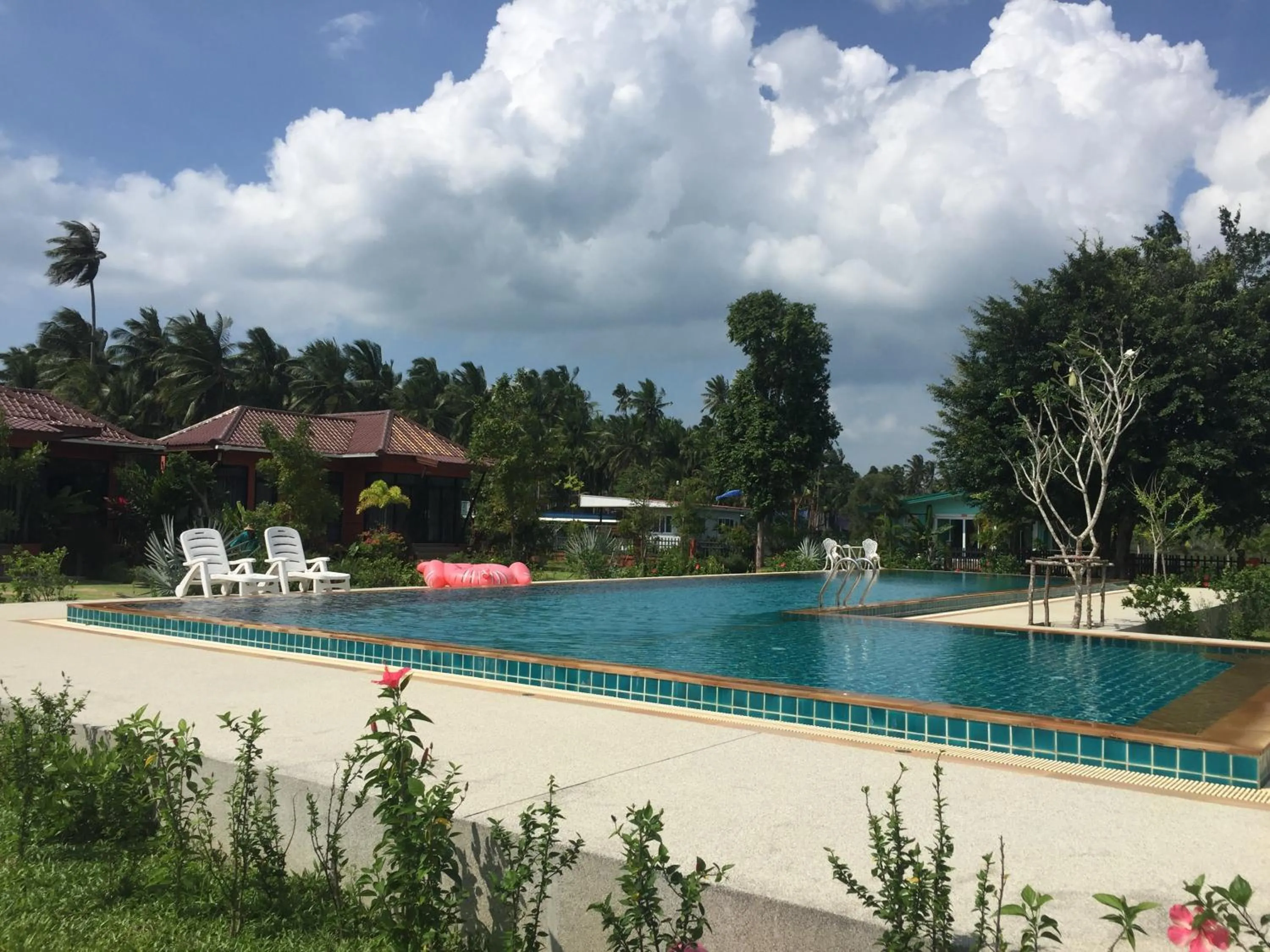 Swimming pool in Saree Lagoon Villa Koh Samui