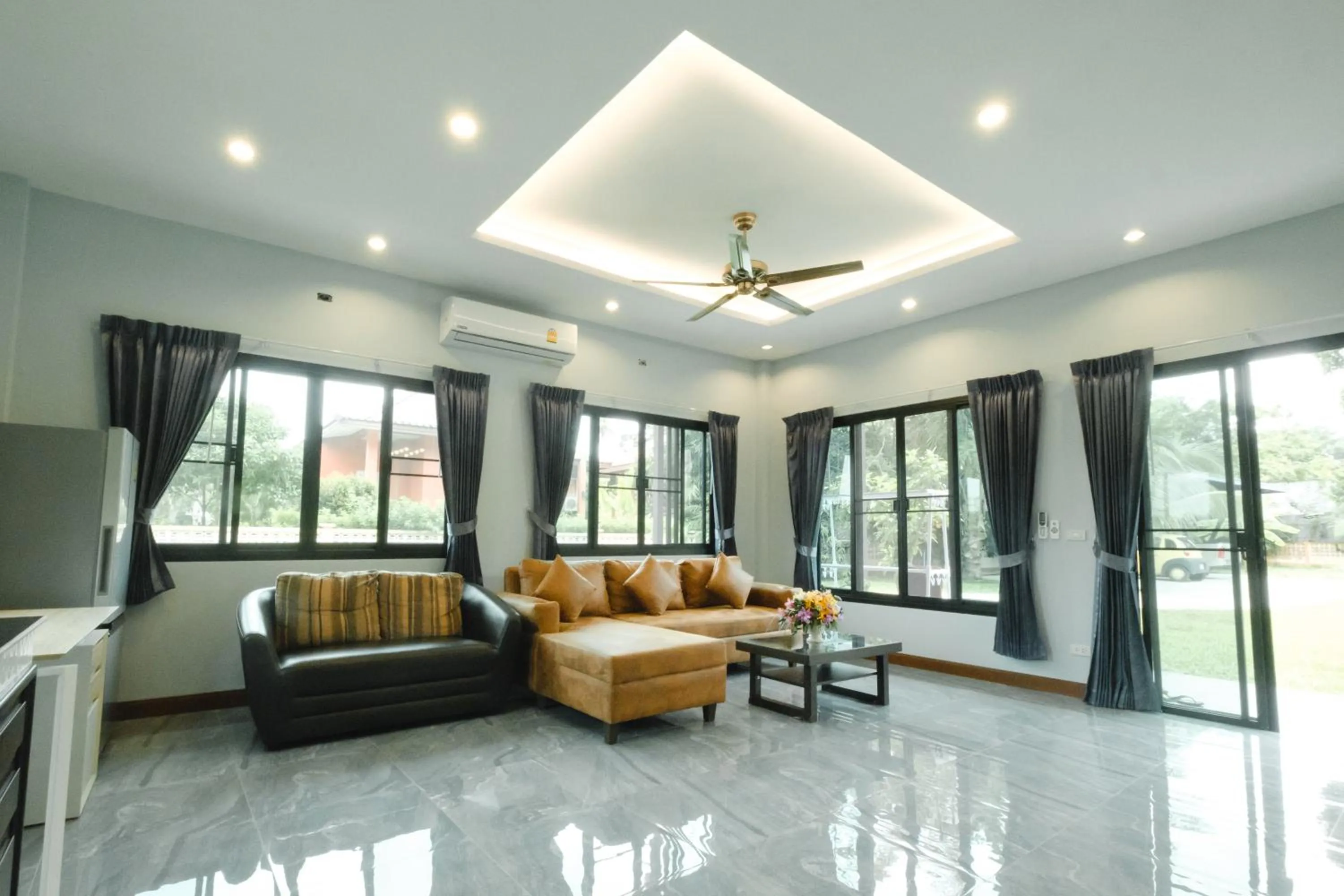 Seating area in Saree Lagoon Villa Koh Samui