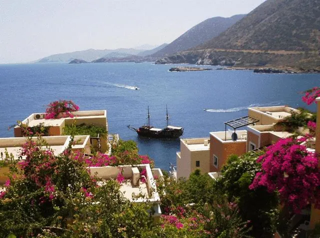 Natural landscape in Ormos Atalia