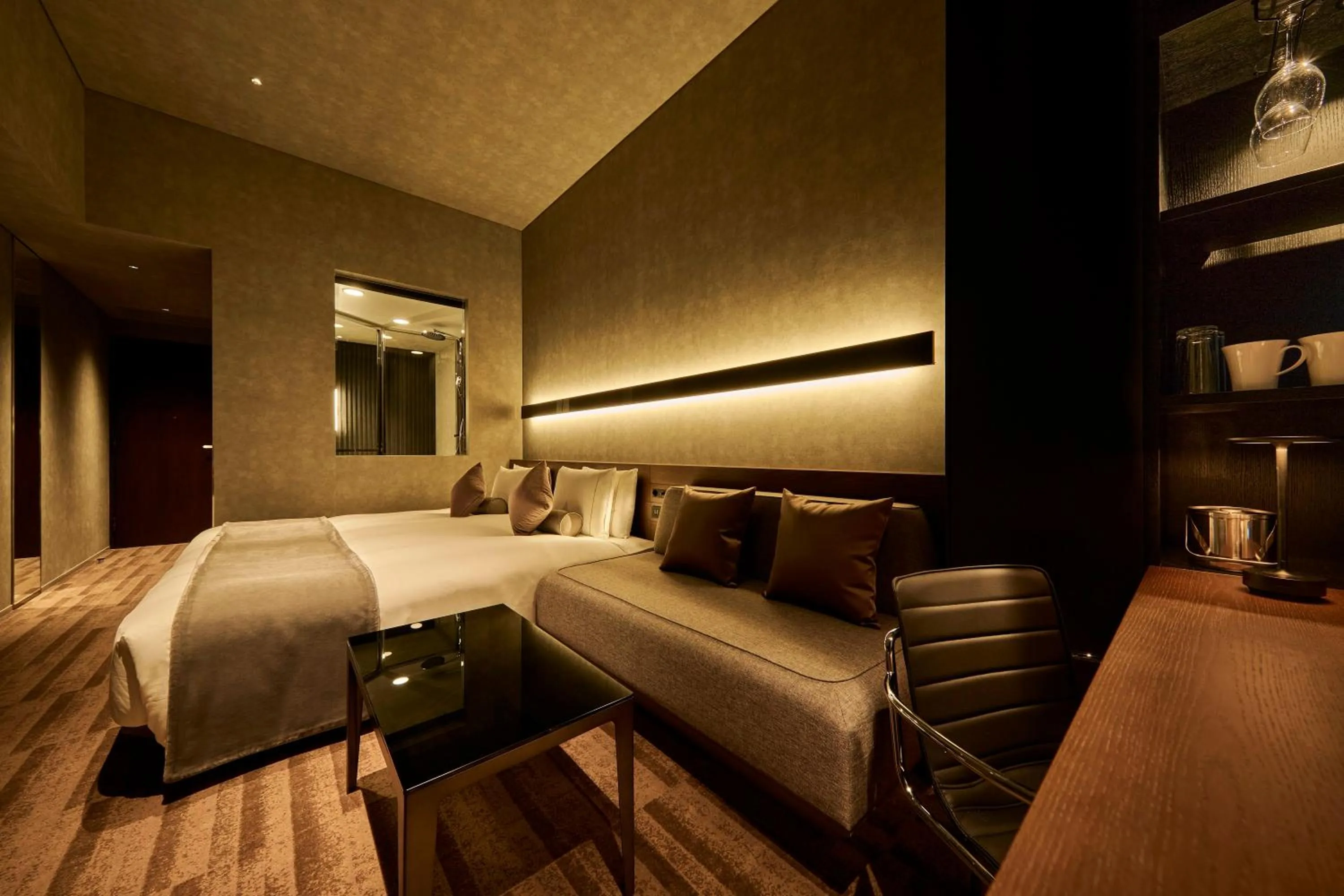 Photo of the whole room, Bed in The Royal Park Hotel Iconic Tokyo Shiodome