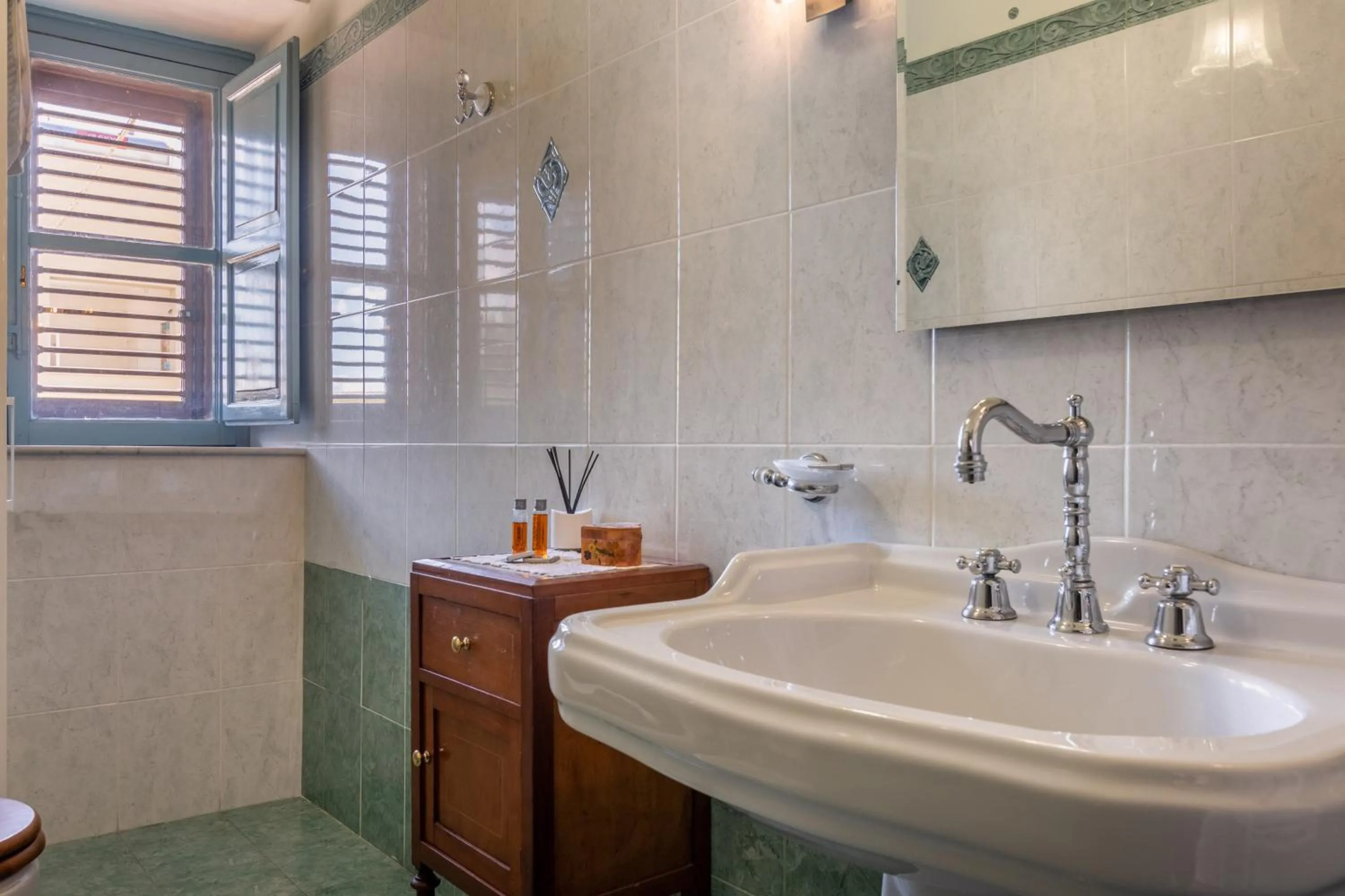 Bathroom in Villa Nicolaci - Liberty Suites