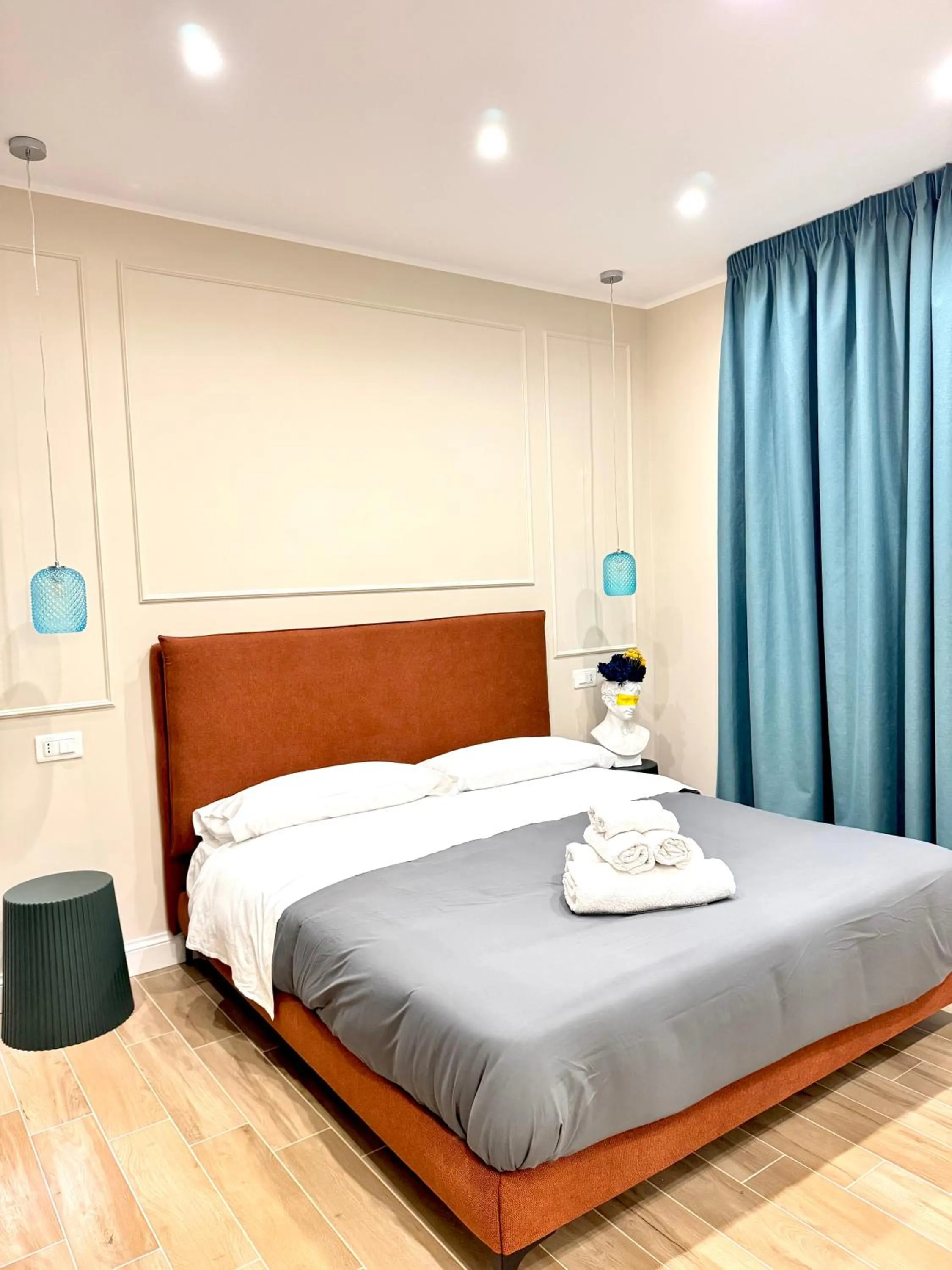 Decorative detail, Bed in Charm Airport