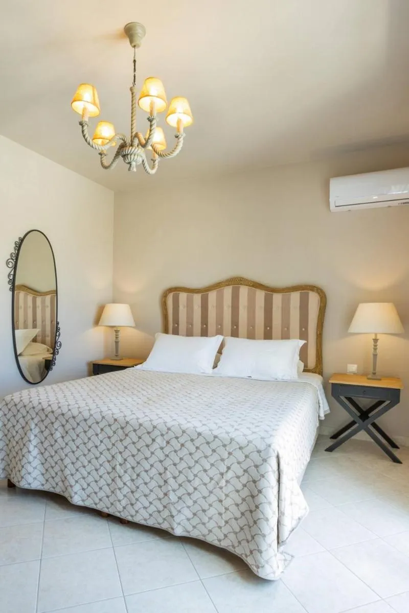 Bed in Elaia Villas