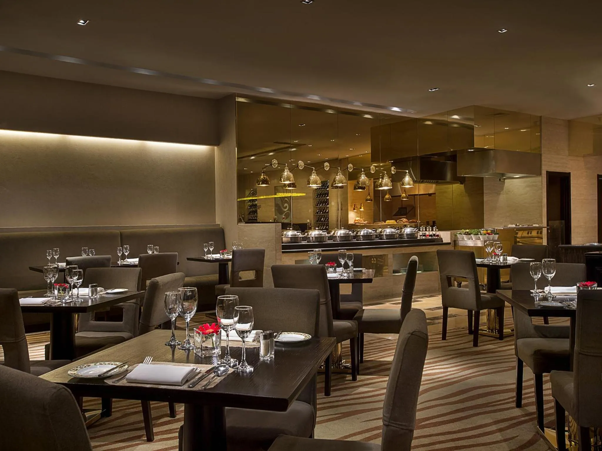 Restaurant/places to eat in Celebrity International Grand Hotel