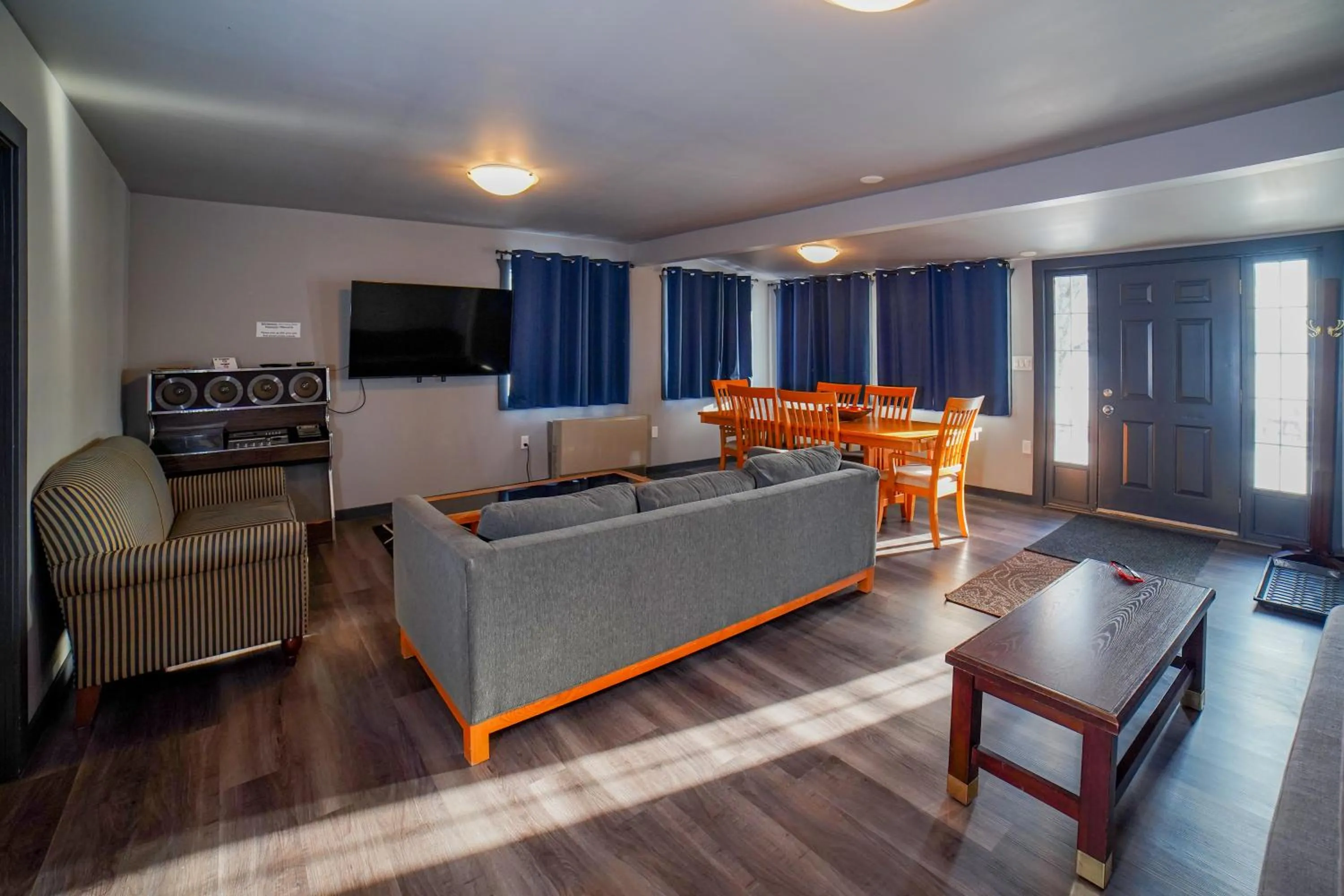 Glen Garry motel and cottages