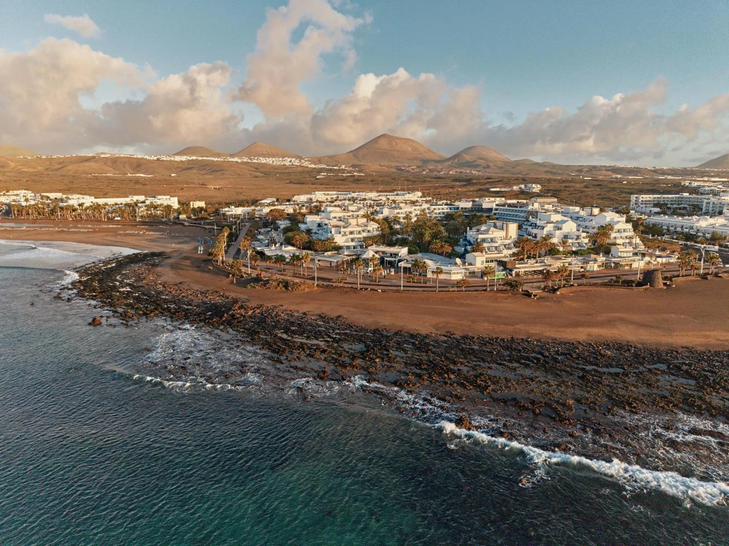 Bird's eye view in Seaside Los Jameos