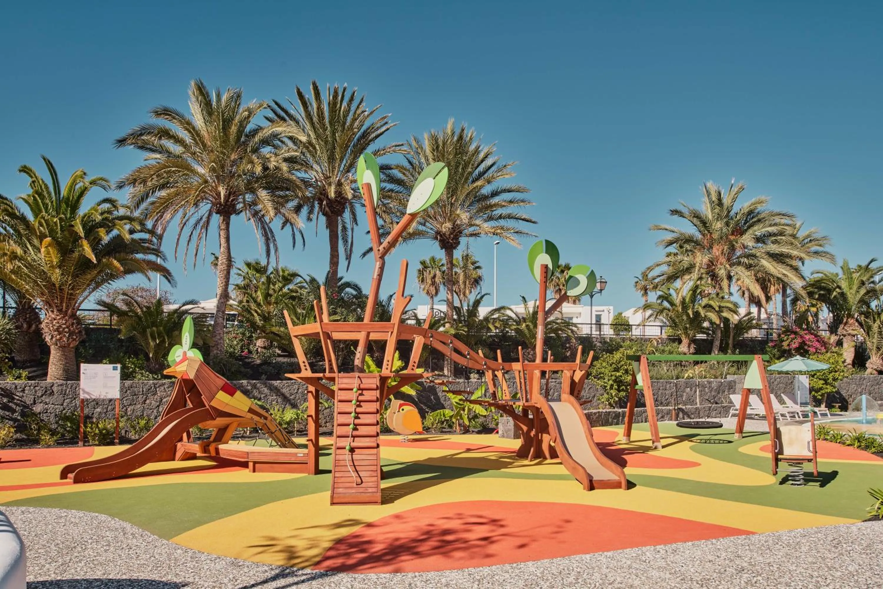 children in Seaside Los Jameos