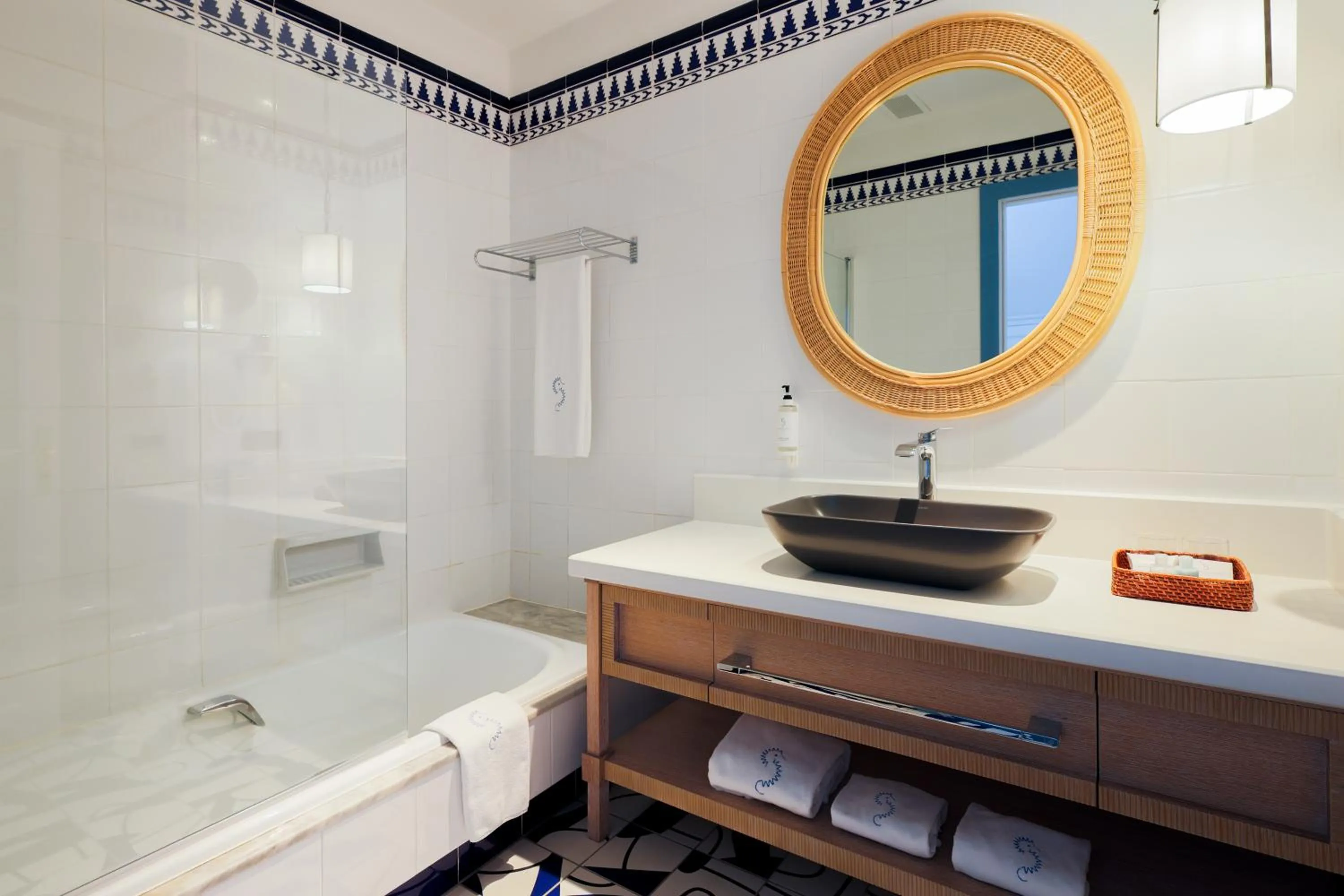 Bathroom in Seaside Los Jameos