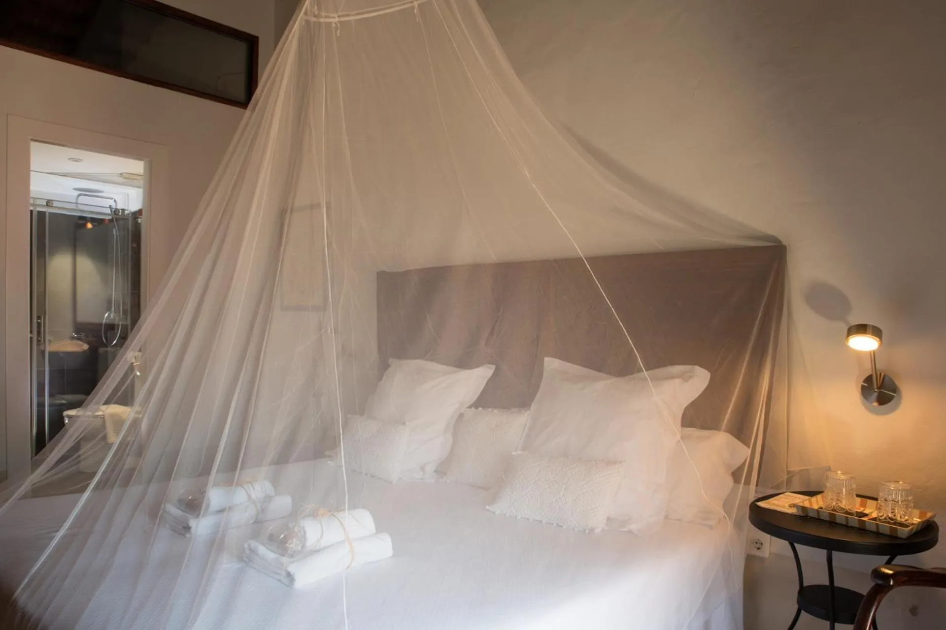 Bed in Casa Arizo, Hotel Boutique