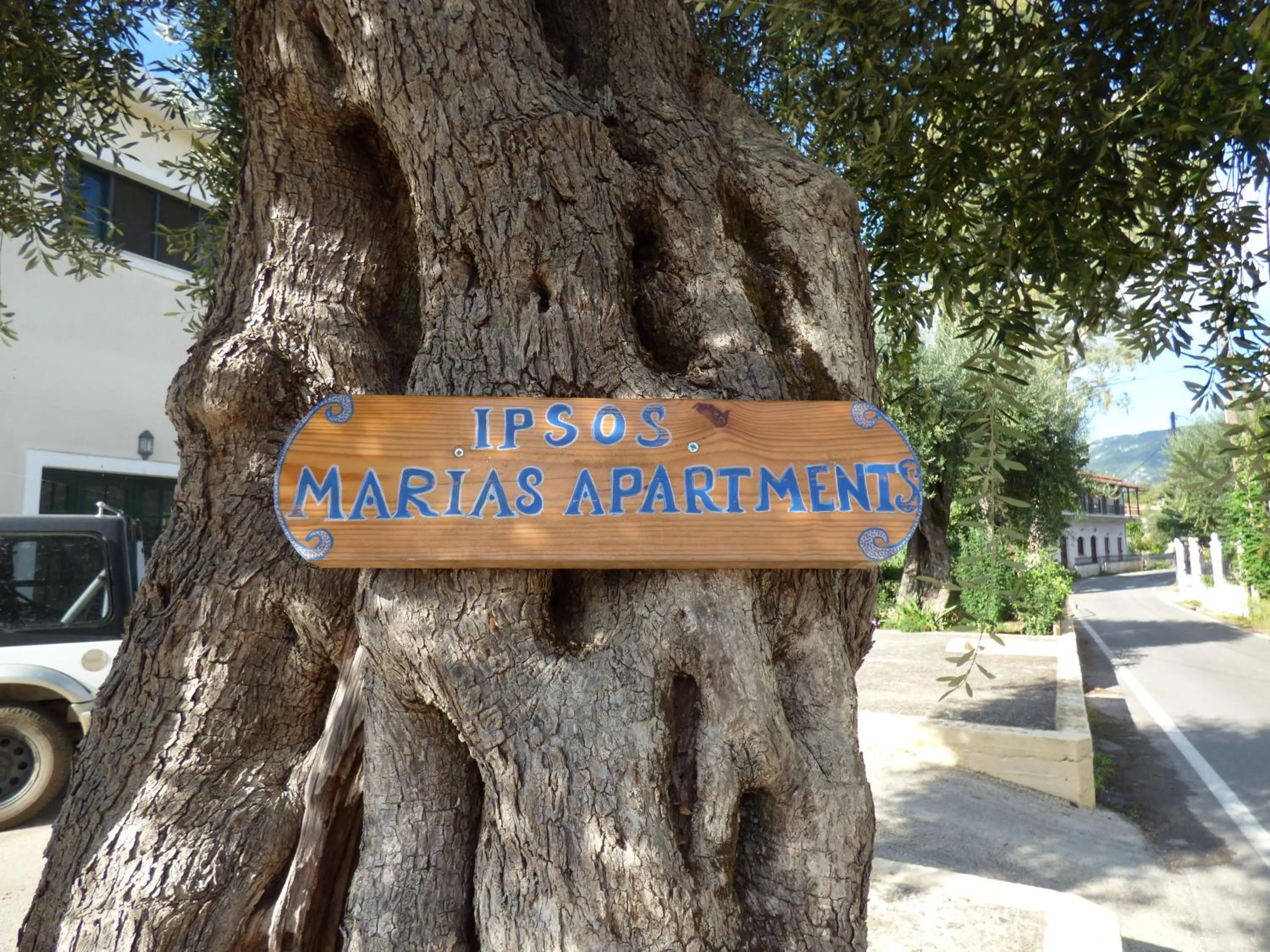 Ipsos Marias Apartments