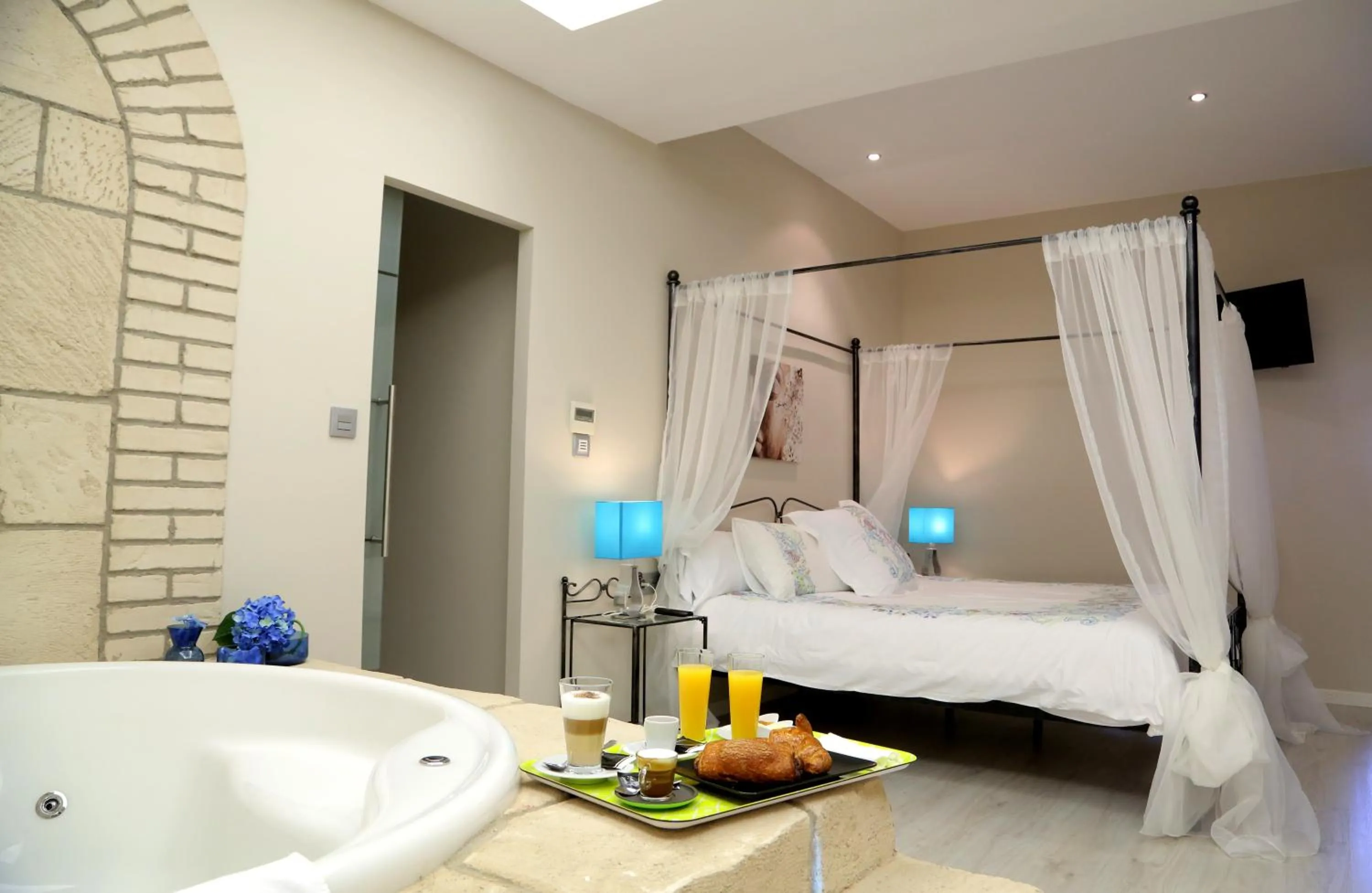 Bed in Hotel Castillo Bonavía