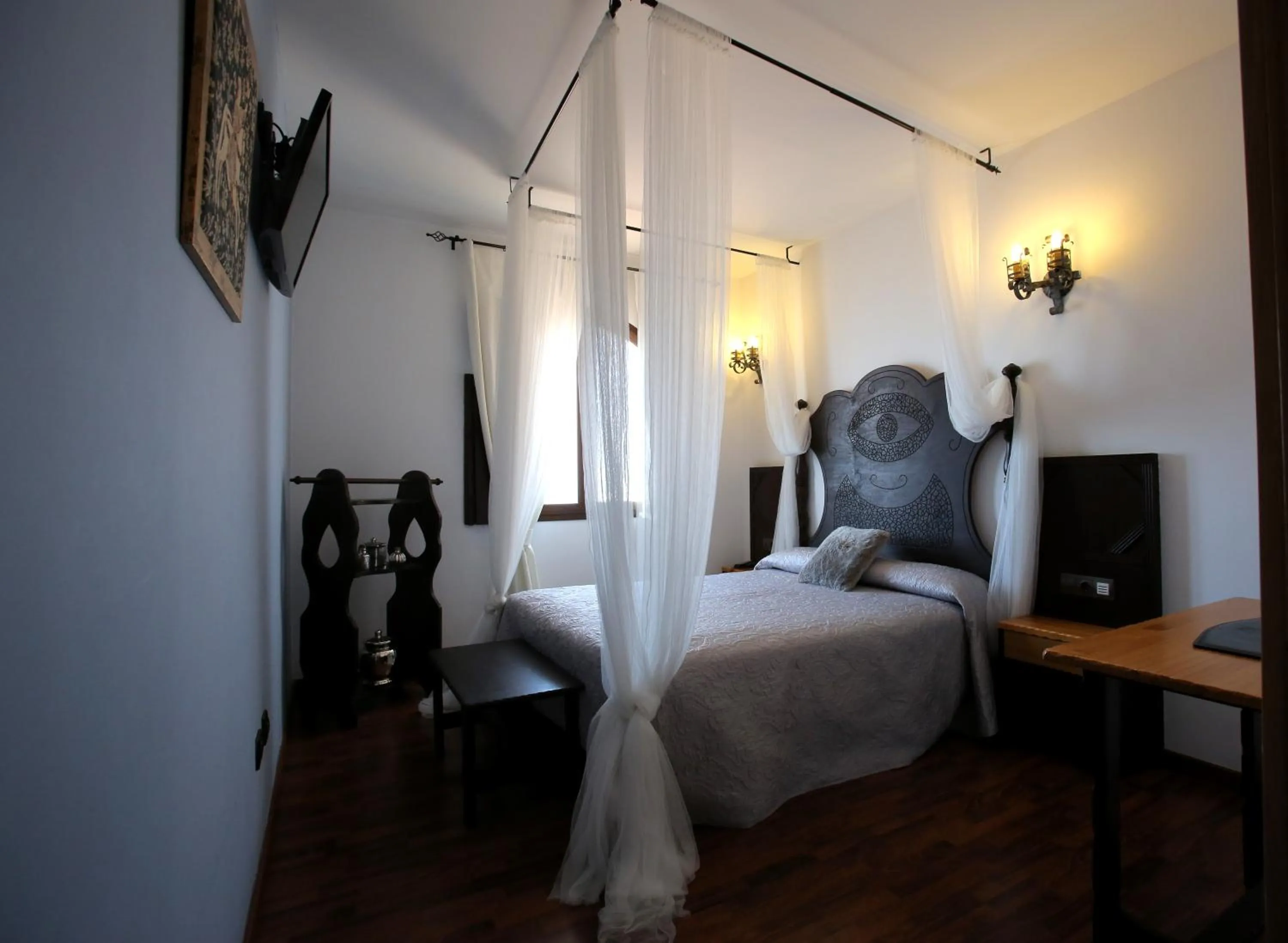 Bed in Hotel Castillo Bonavía