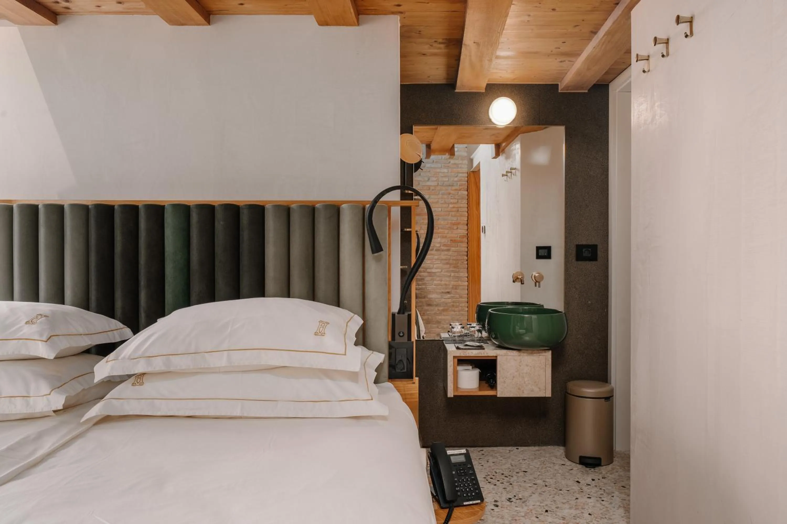 Bed in Spirito Santo Palazzo Storico - Adults Only