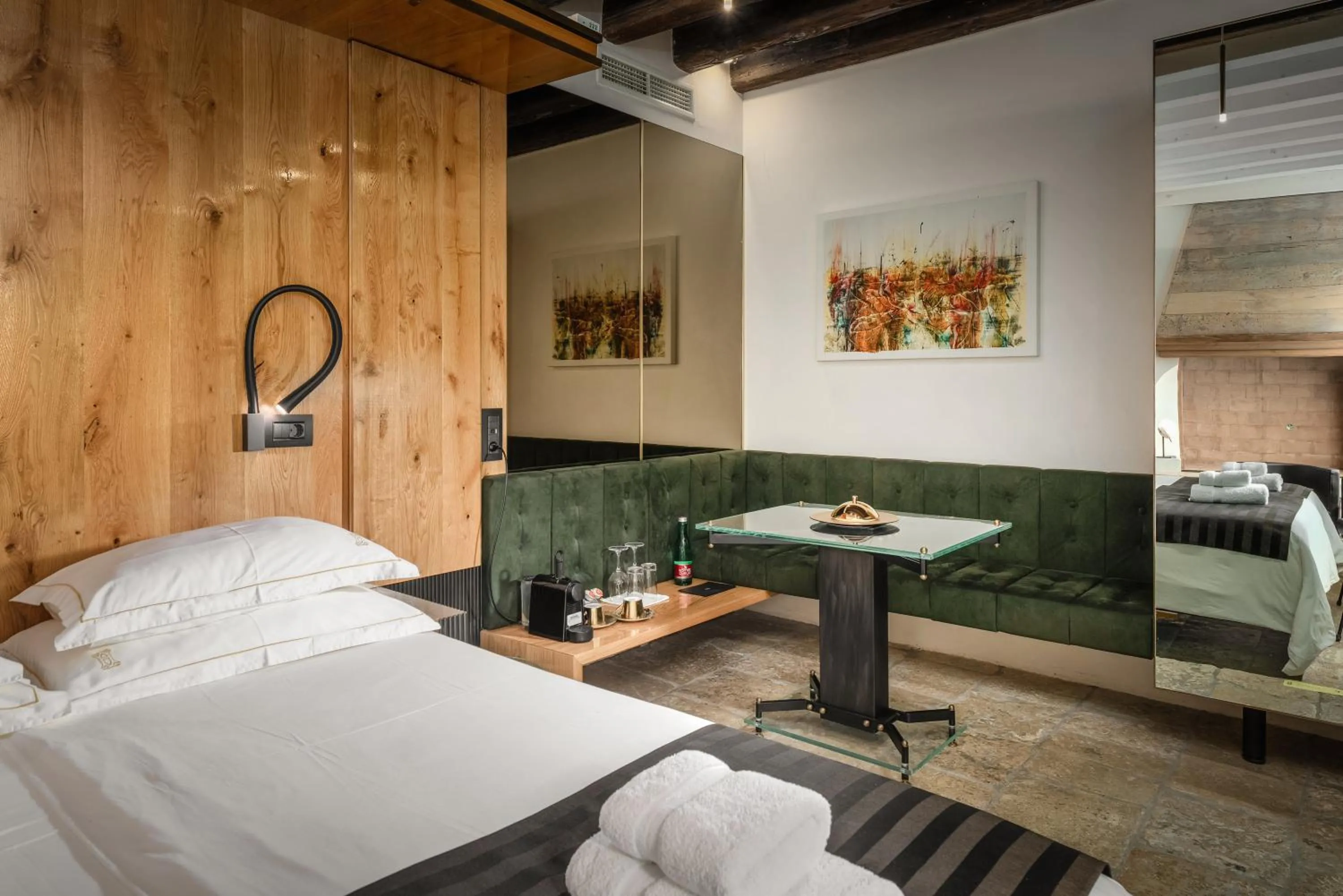 Seating area, Bed in Spirito Santo Palazzo Storico - Adults Only