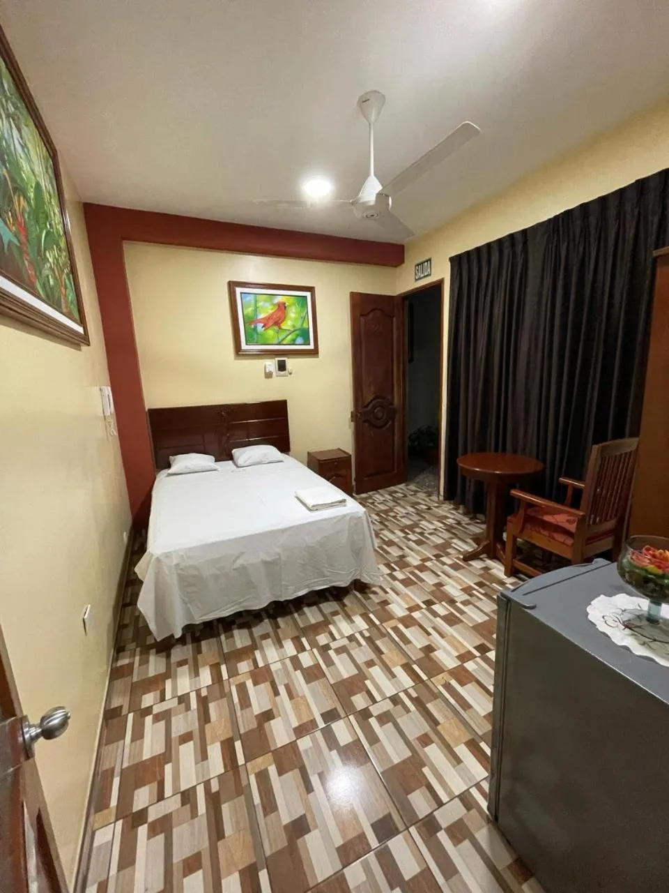 Bathroom, Bed in Alojamiento El Cardenal