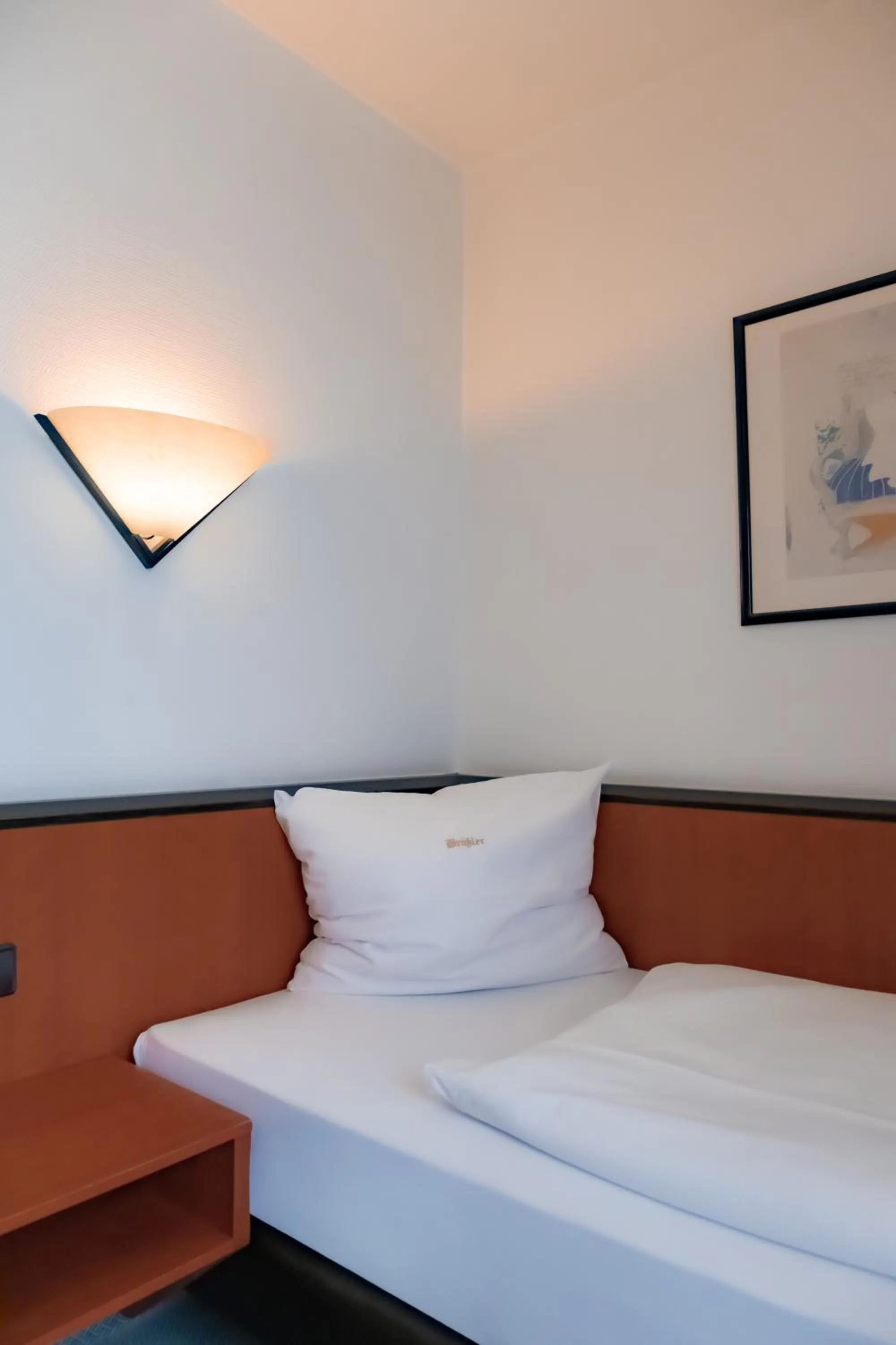 Bed in Hotel Brößler