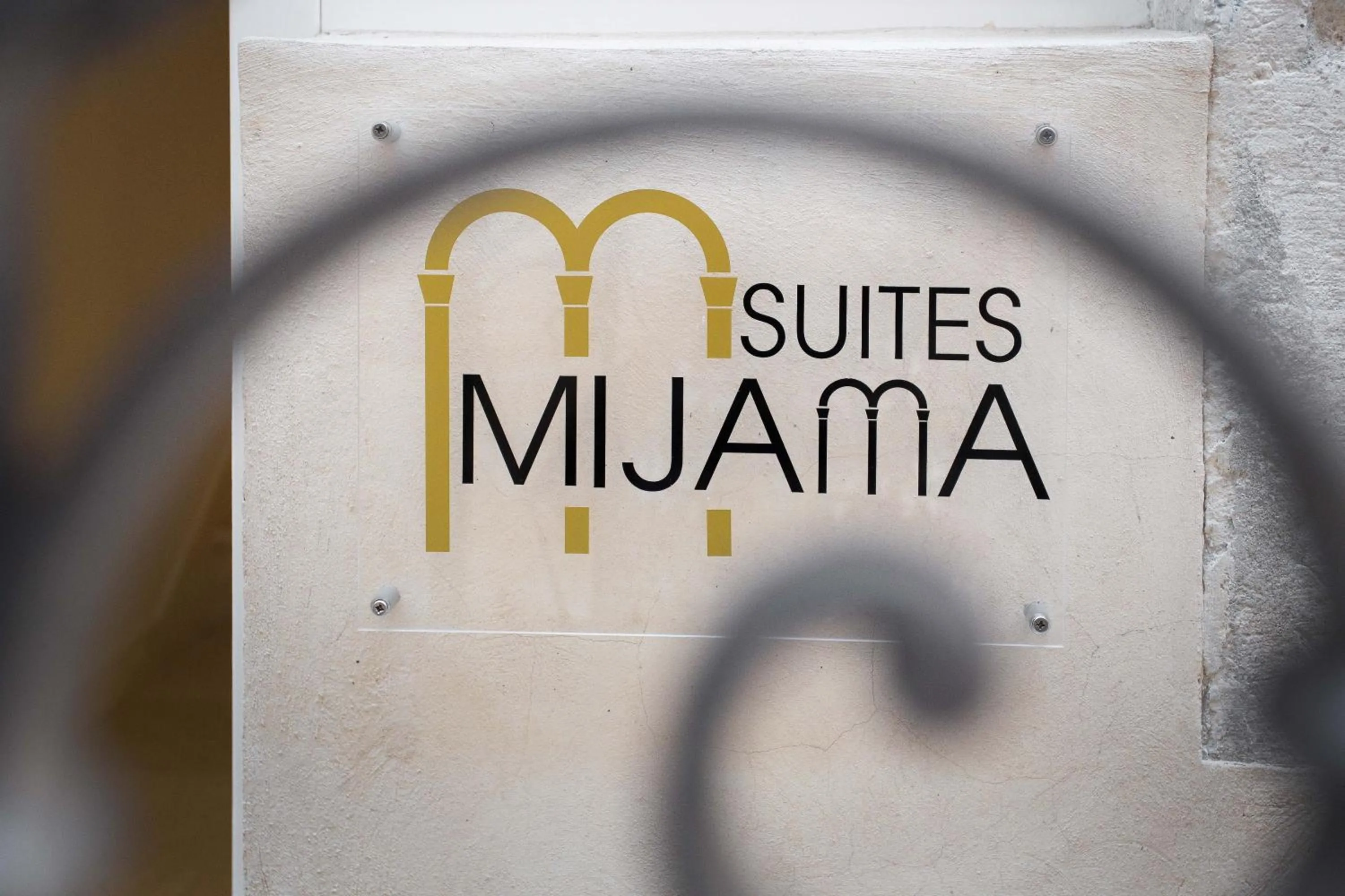 Mijama suites