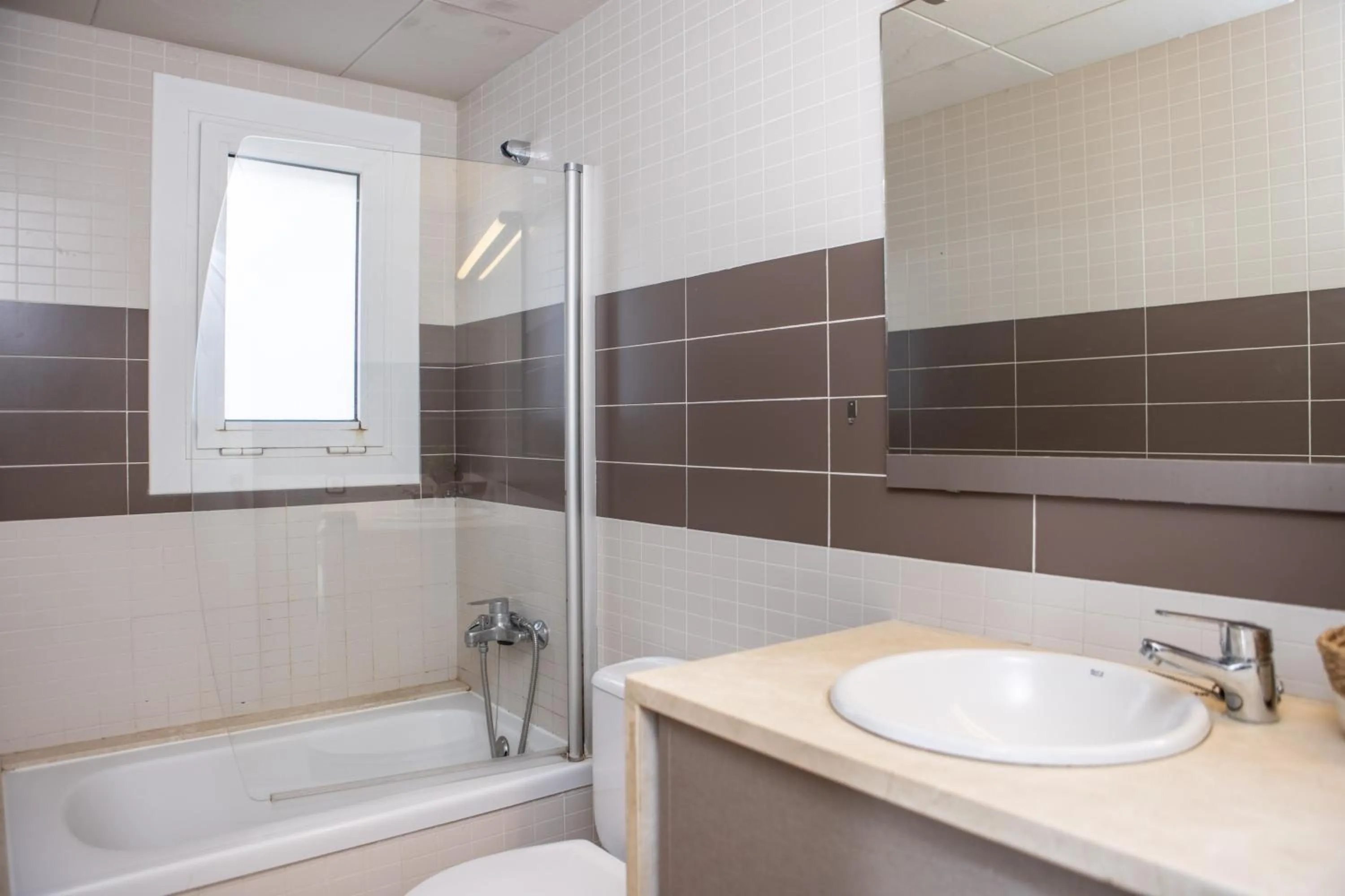 Shower in RVApartaments Tropic