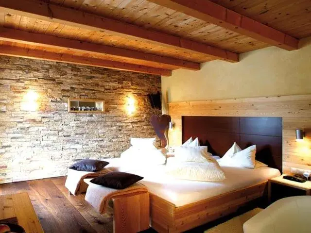 Double Room with Terrace in Hotel Riederhof- Urlaub mit WAU! Double Room with Terrace in Hotel Riederhof- Urlaub mit WAU!