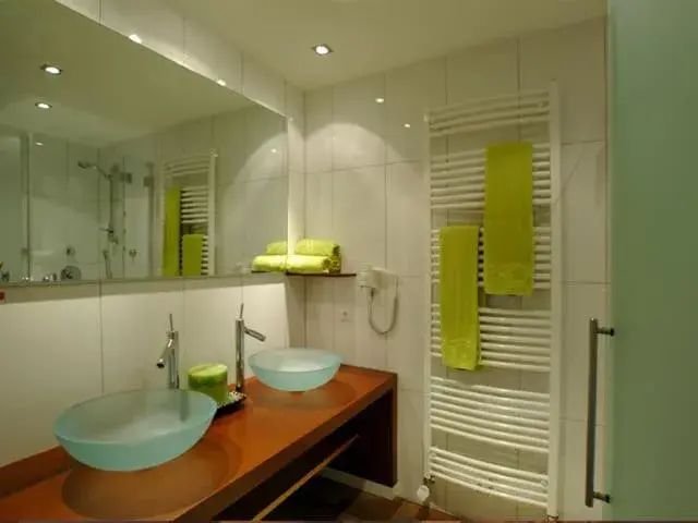 Family Room with Balcony - Harmony in Hotel Riederhof- Urlaub mit WAU! Family Room with Balcony - Harmony in Hotel Riederhof- Urlaub mit WAU!