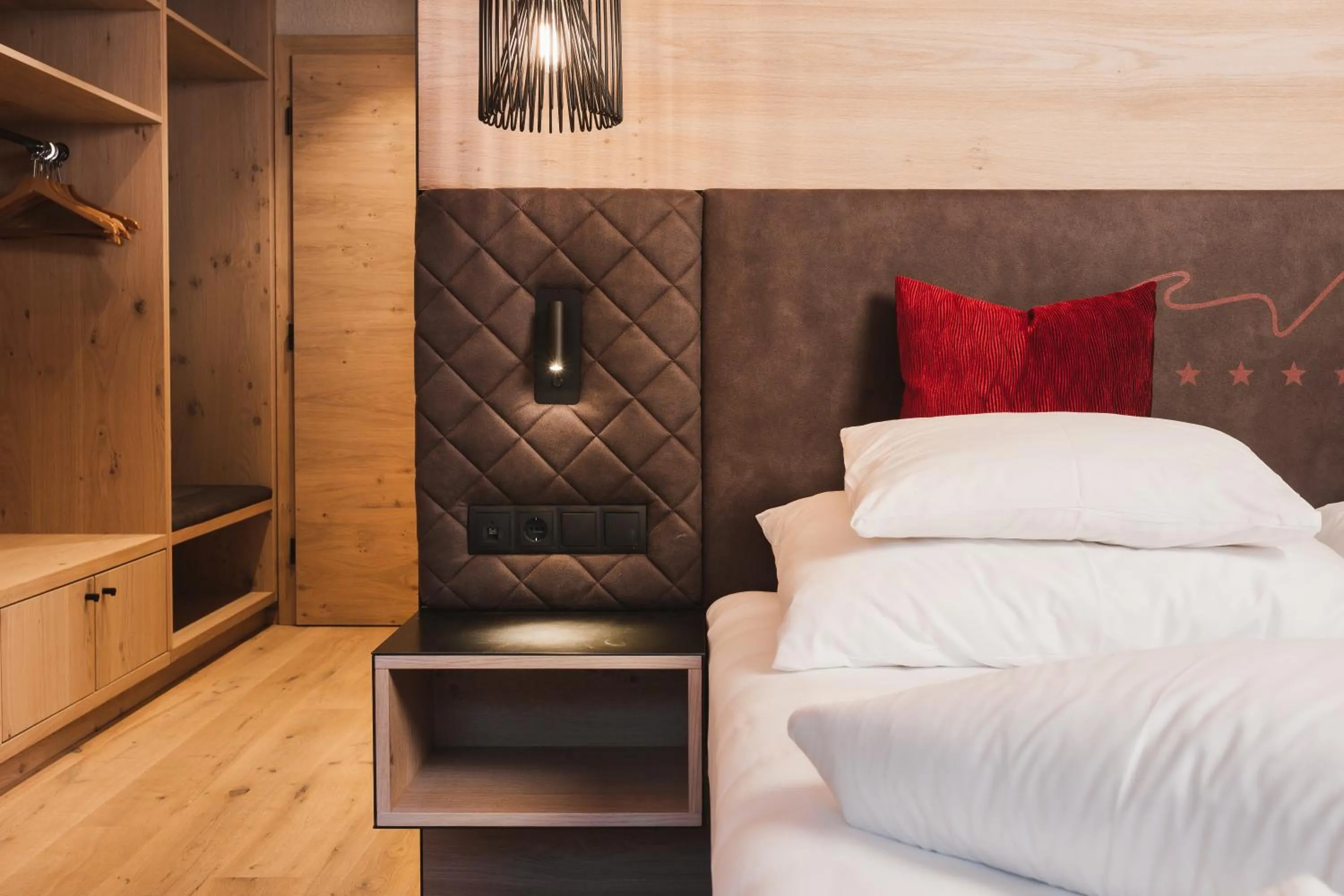 Bed in Hotel Riederhof- Urlaub mit WAU!