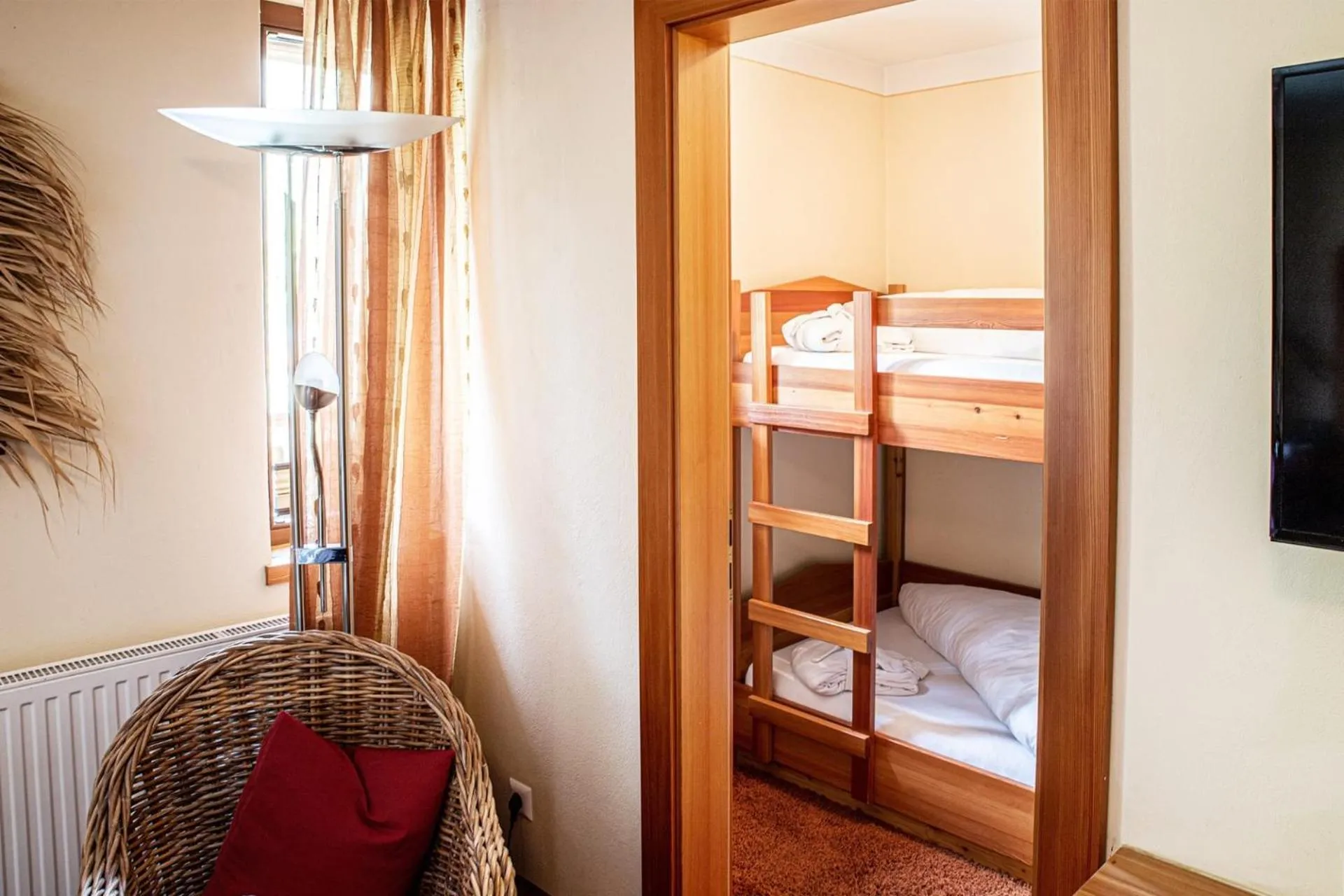 Photo of the whole room, Bed in Hotel Riederhof- Urlaub mit WAU!