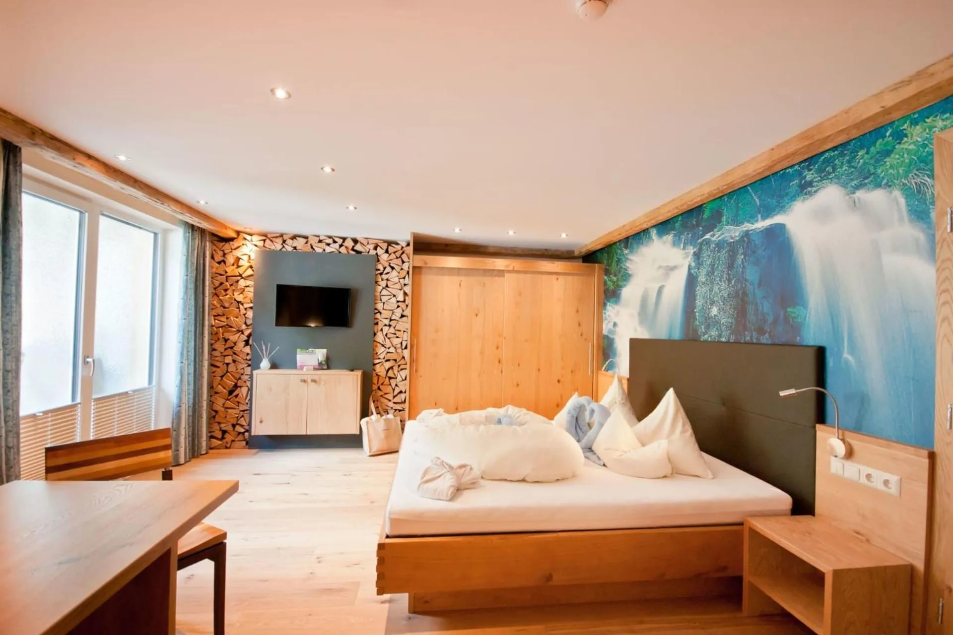 Bed in Hotel Riederhof- Urlaub mit WAU!