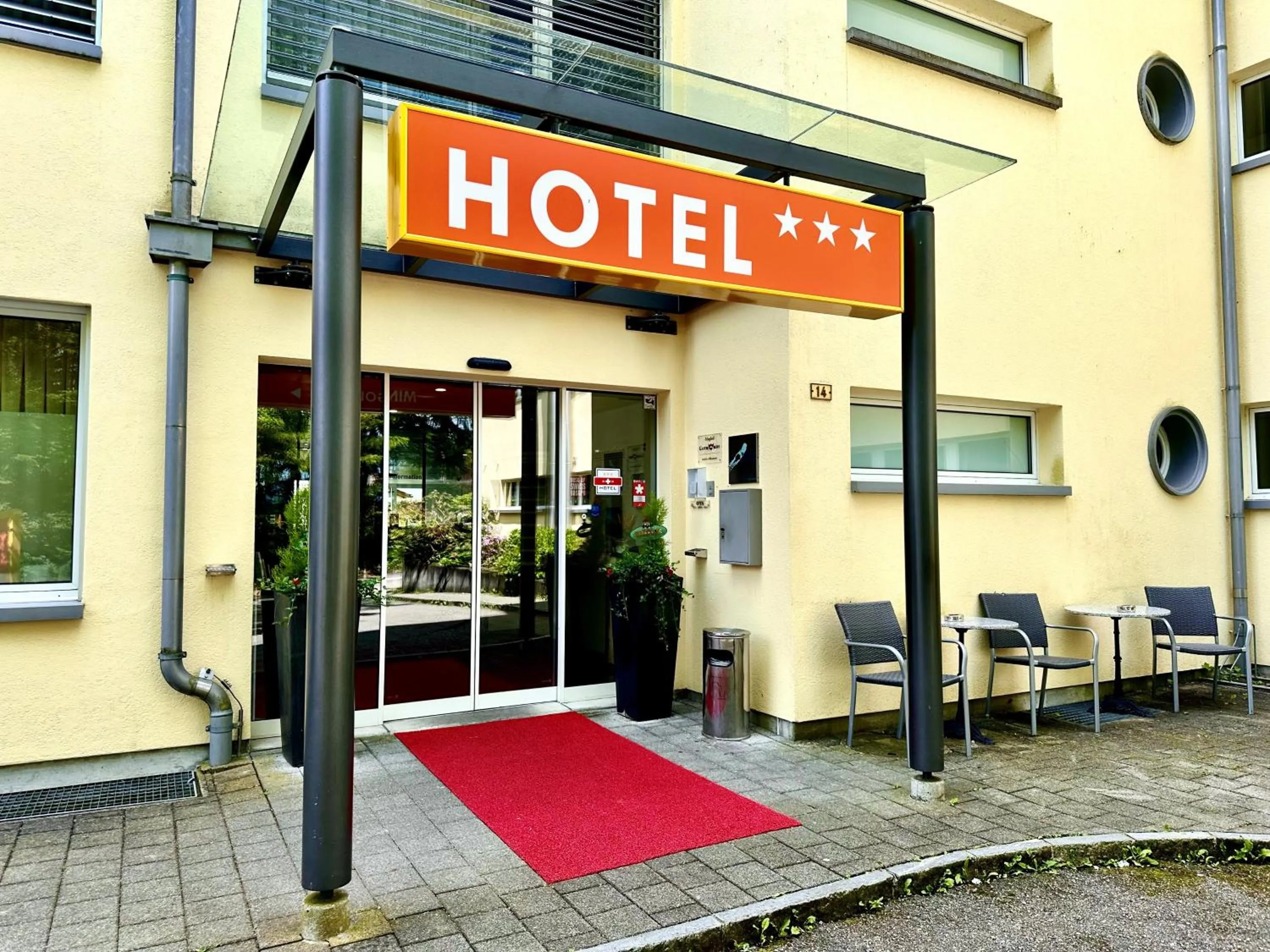 Property building in Hotel Restaurant Florida