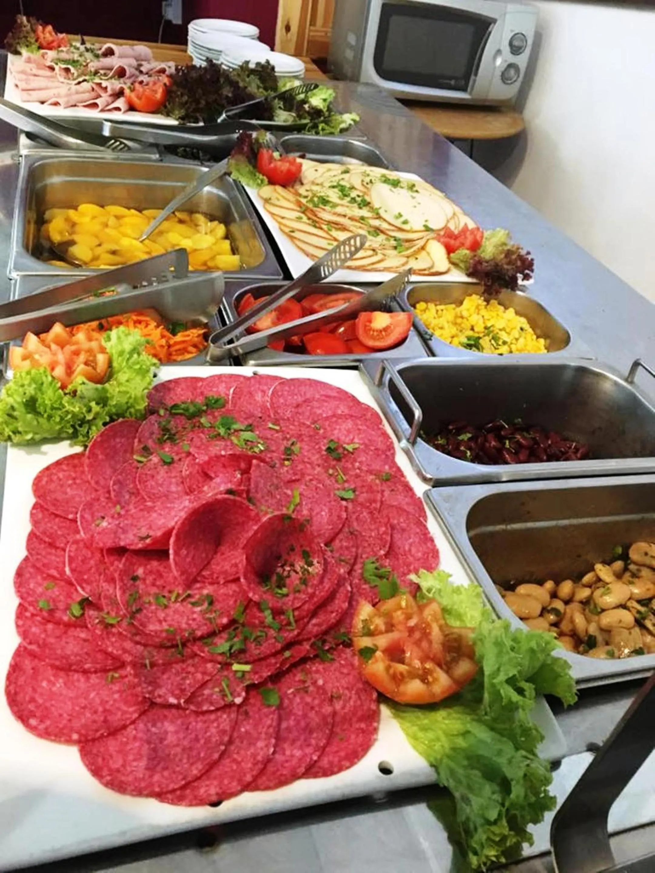 Buffet breakfast in Primera Hotel