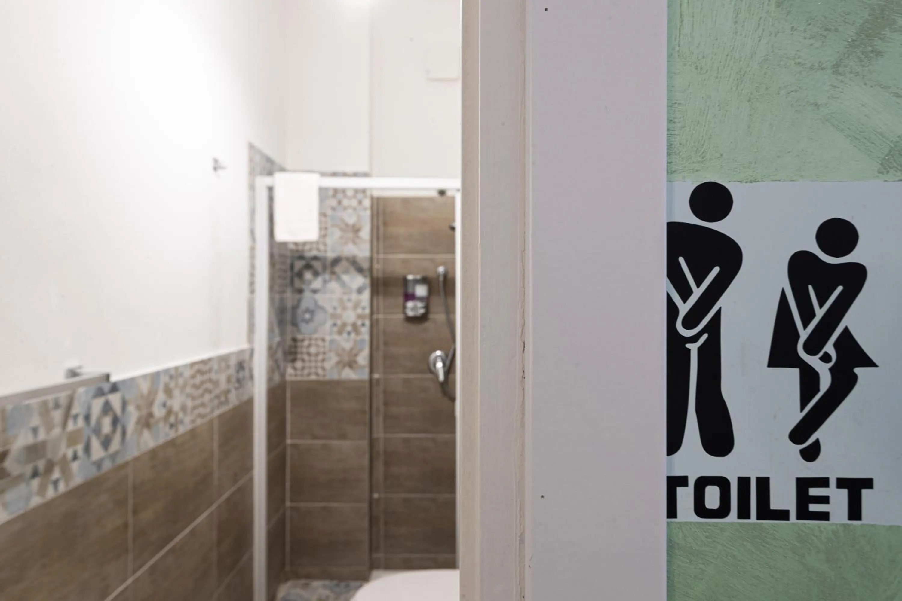 Shower in B&B Il Profumo del Porto